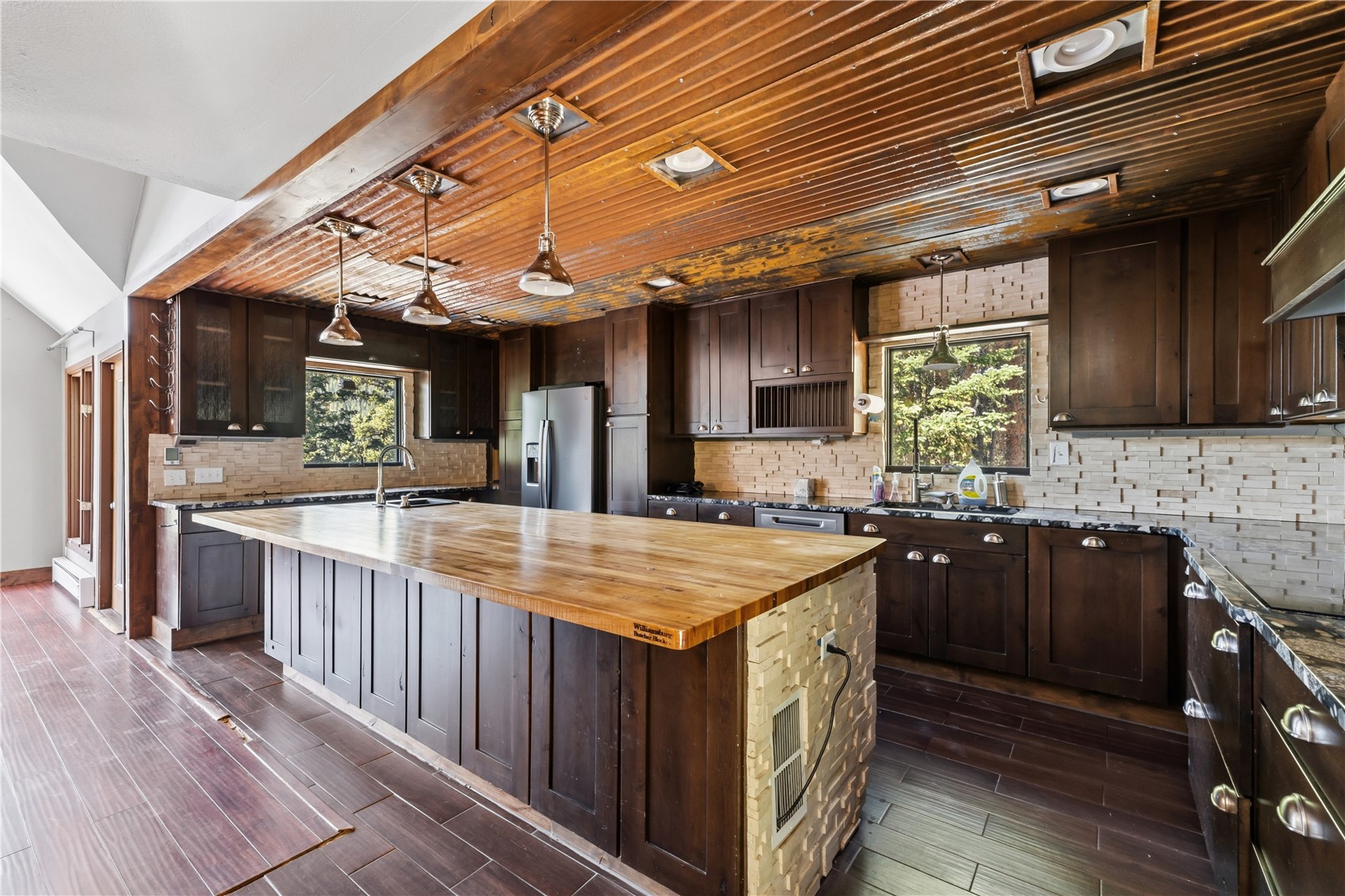 321 Monte Cristo Mine ROAD