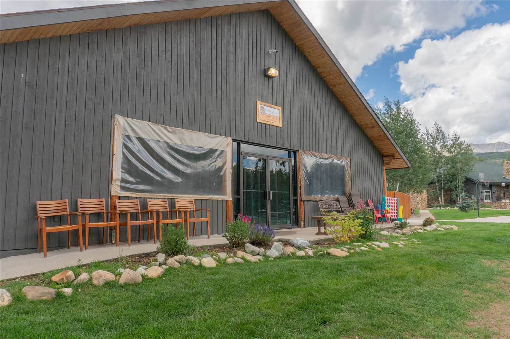 85 Revett Dr #262