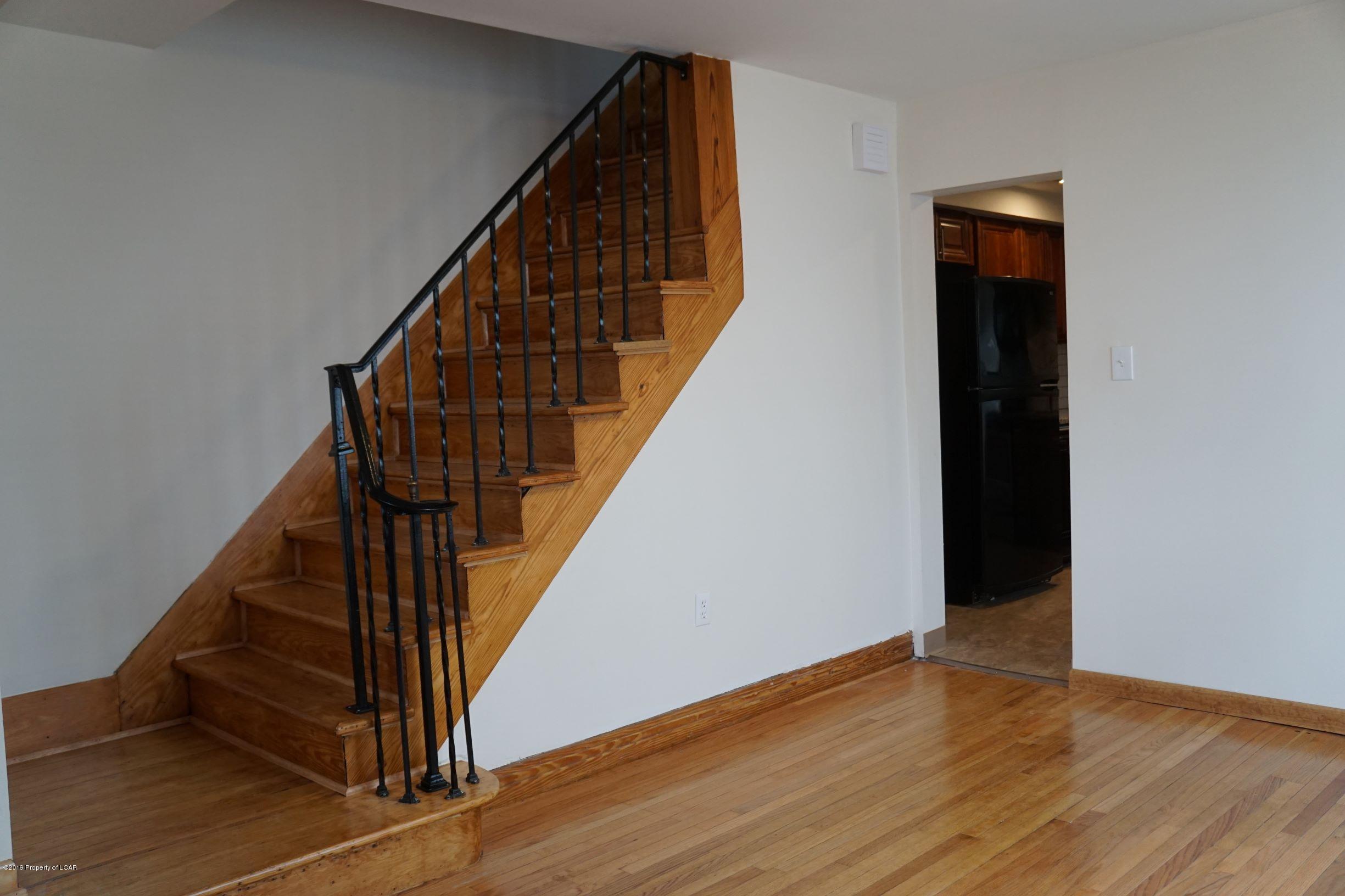 81 Rose Avenue, Wilkes-Barre
