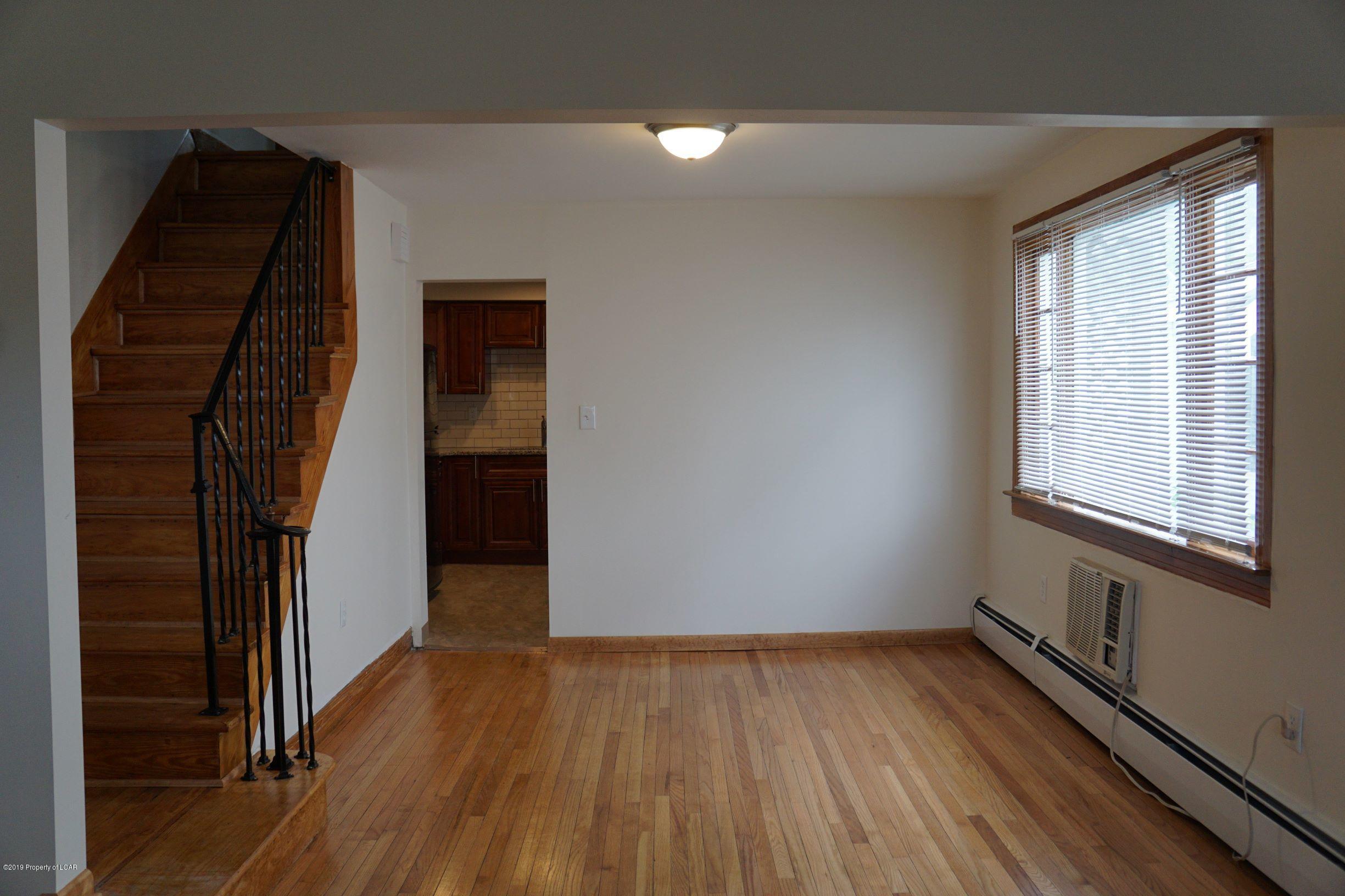 81 Rose Avenue, Wilkes-Barre