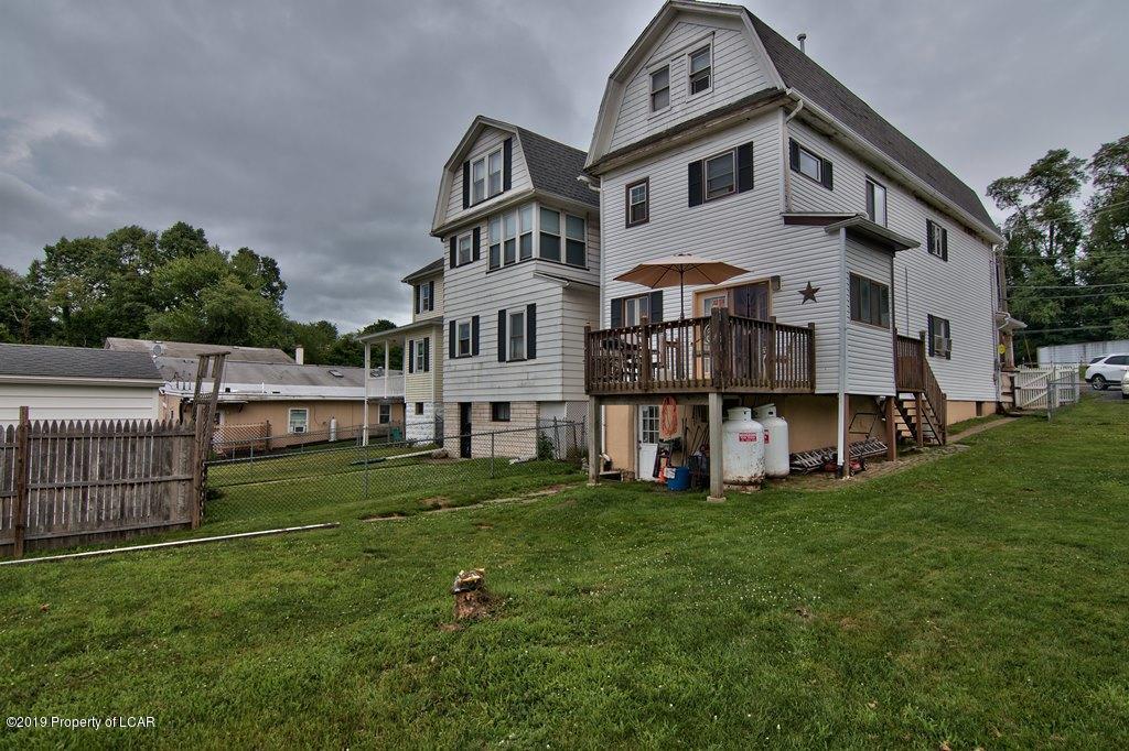 8 W Kirmar Avenue