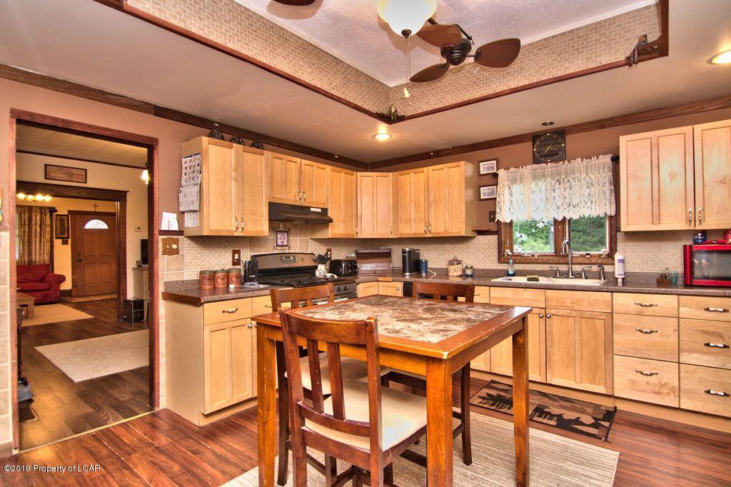 8 W Kirmar Avenue