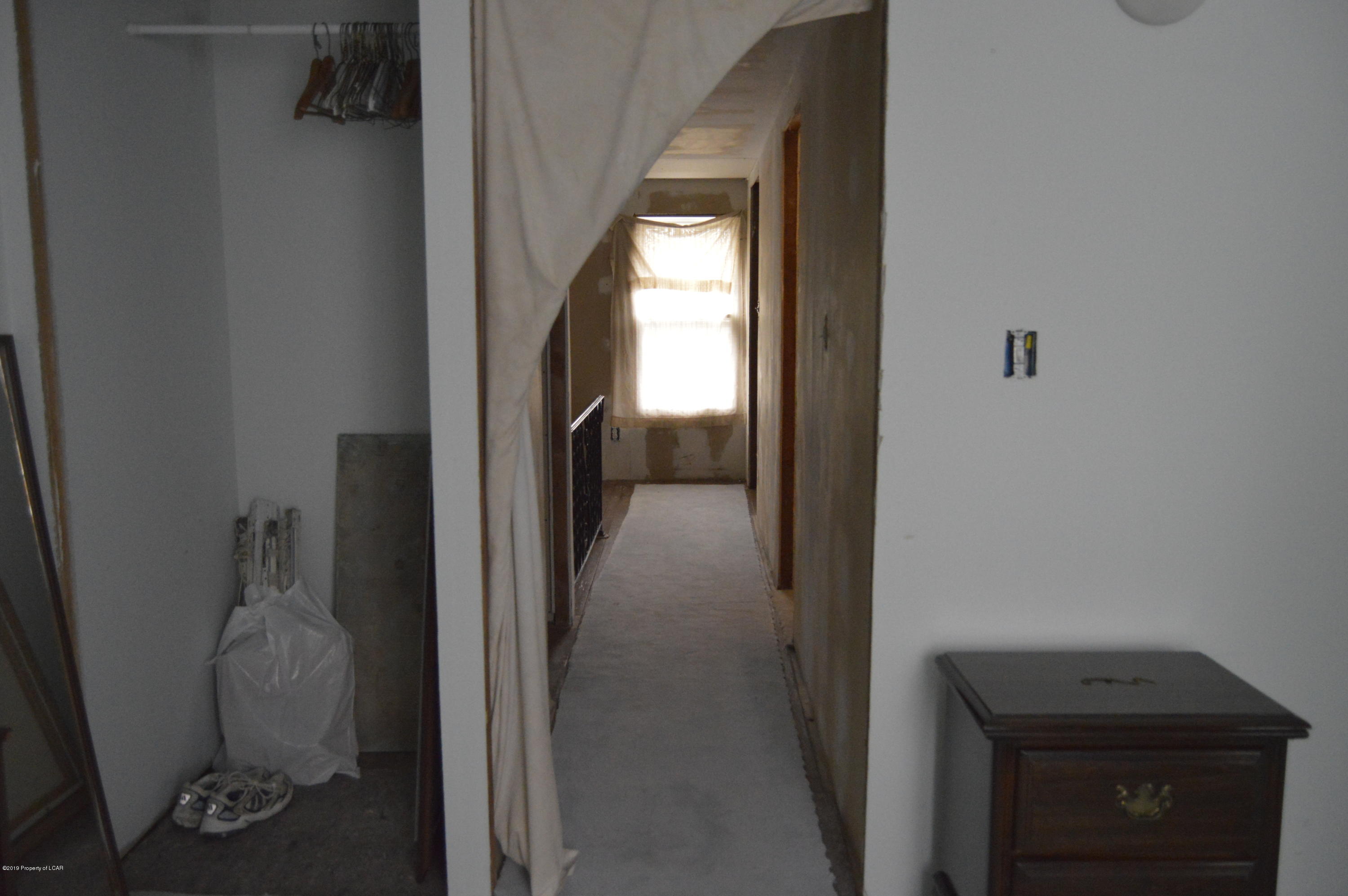58 Mclean Street, Wilkes-Barre