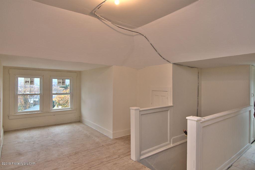 30 Delaware Street, Wilkes-Barre