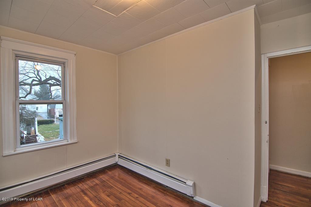 43 Cedar Street, Wilkes-Barre