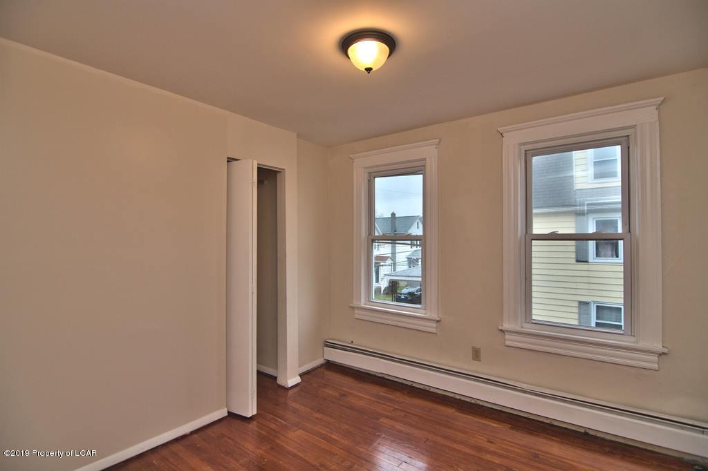 43 Cedar Street, Wilkes-Barre