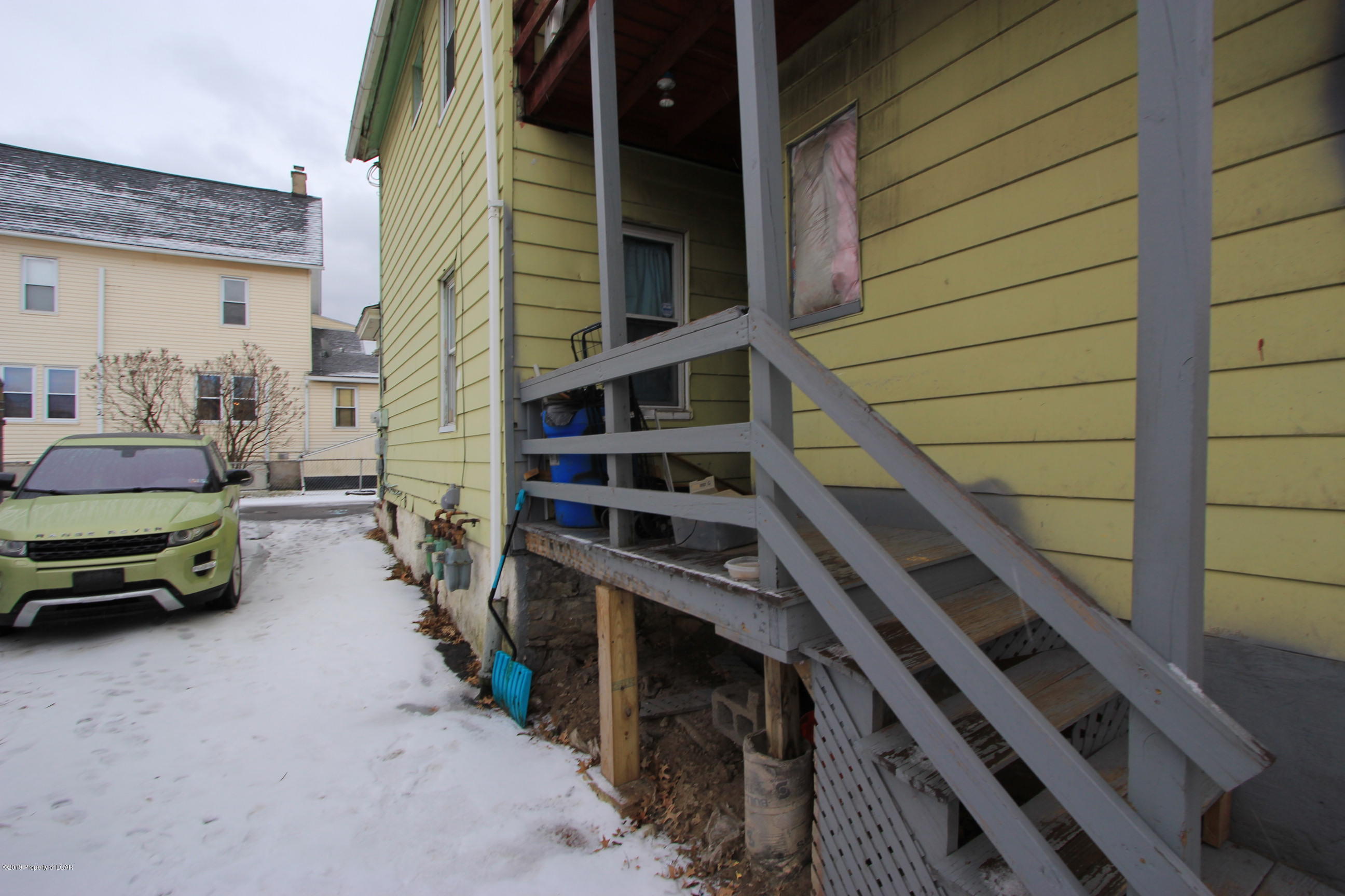 1111 Remington Avenue