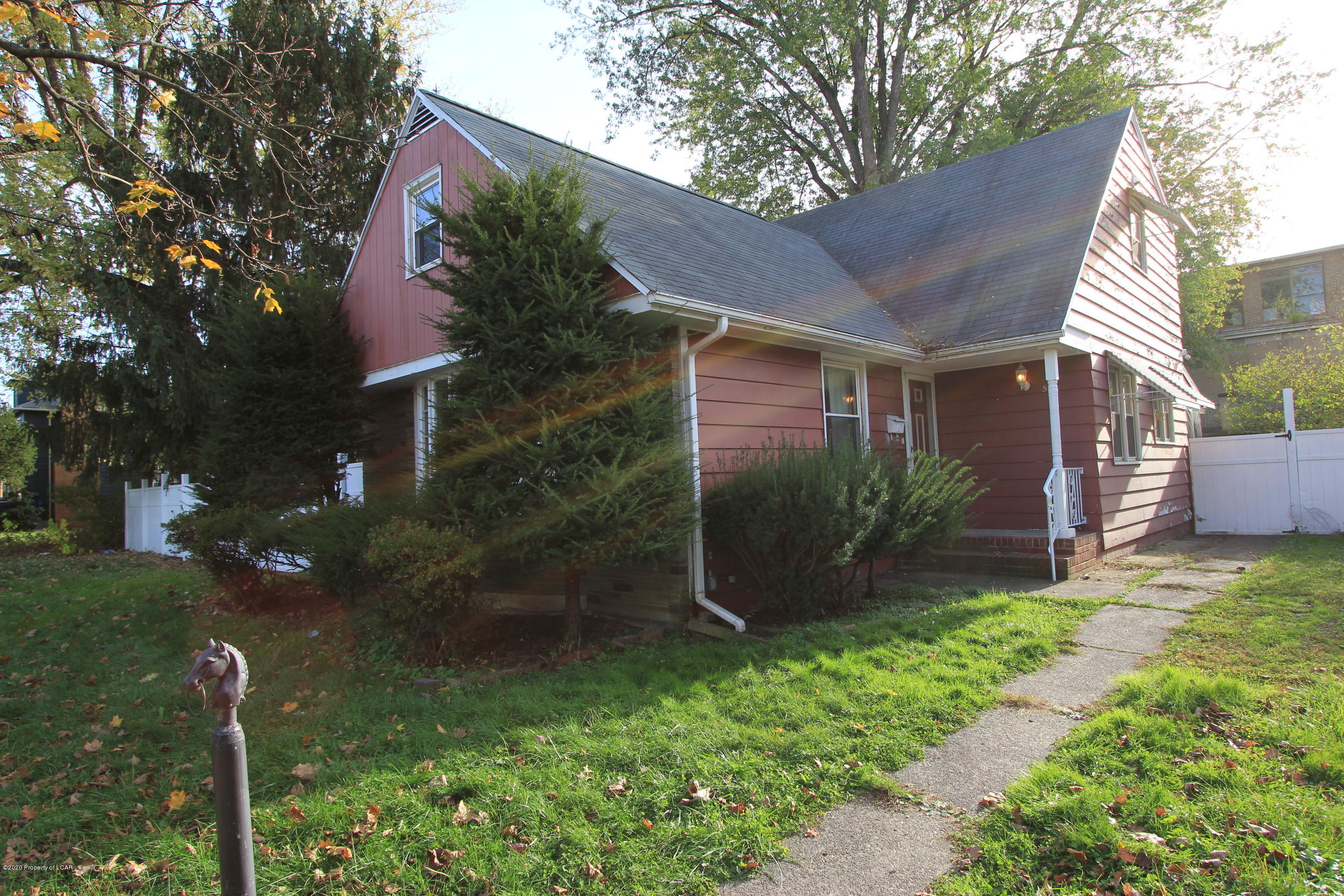 54 Corlear Street, Wilkes-Barre