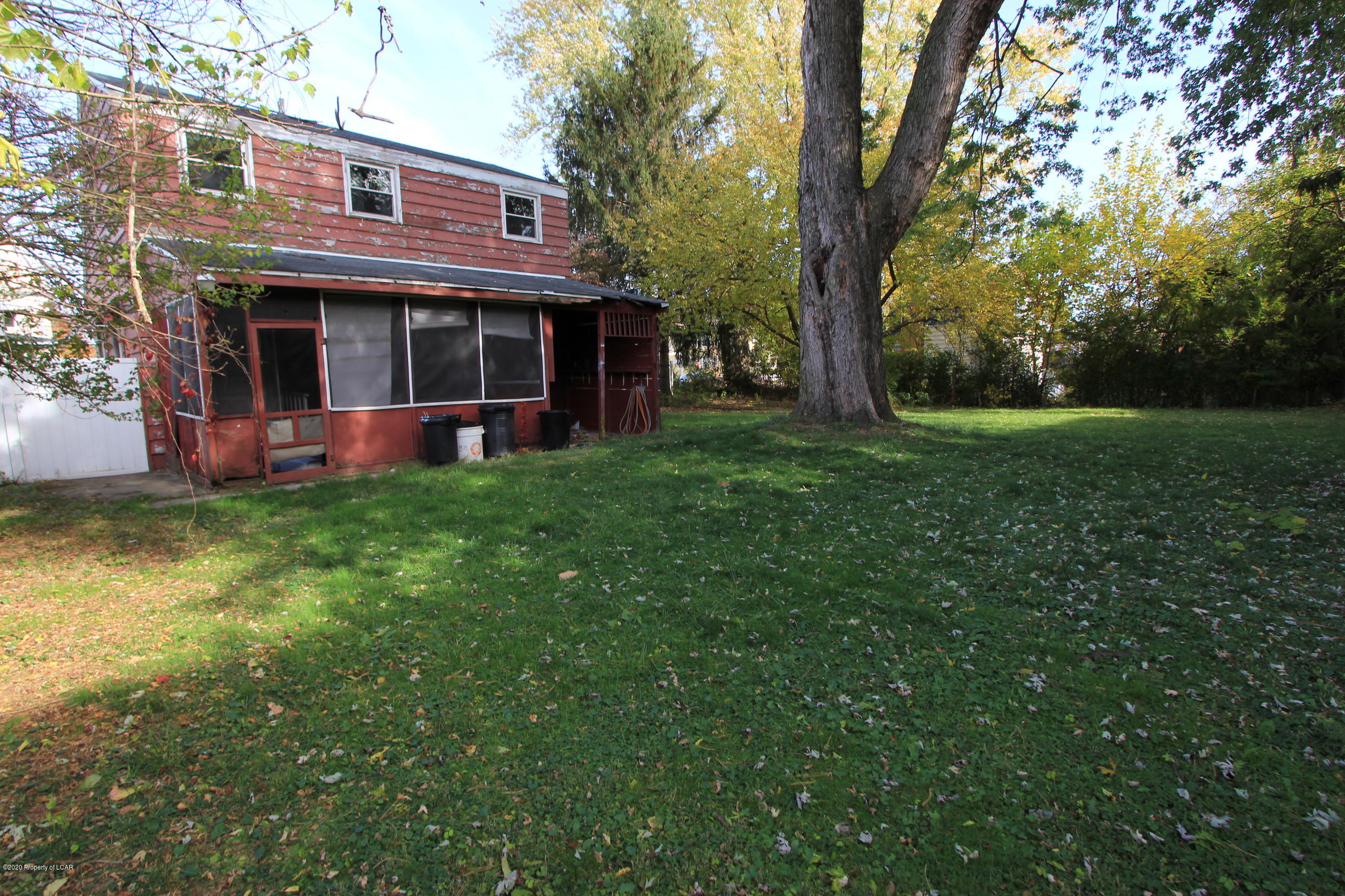 54 Corlear Street, Wilkes-Barre