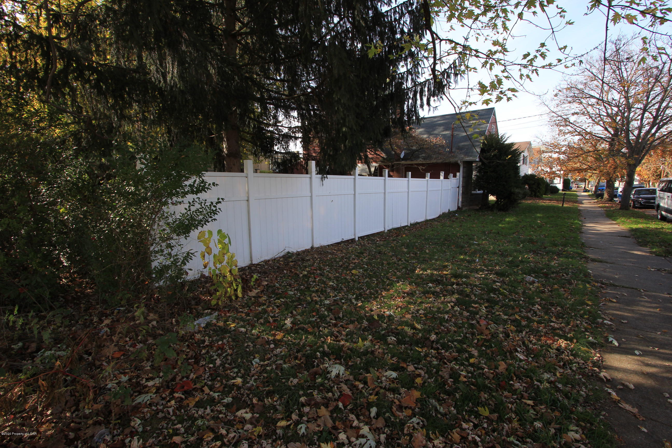 54 Corlear Street, Wilkes-Barre