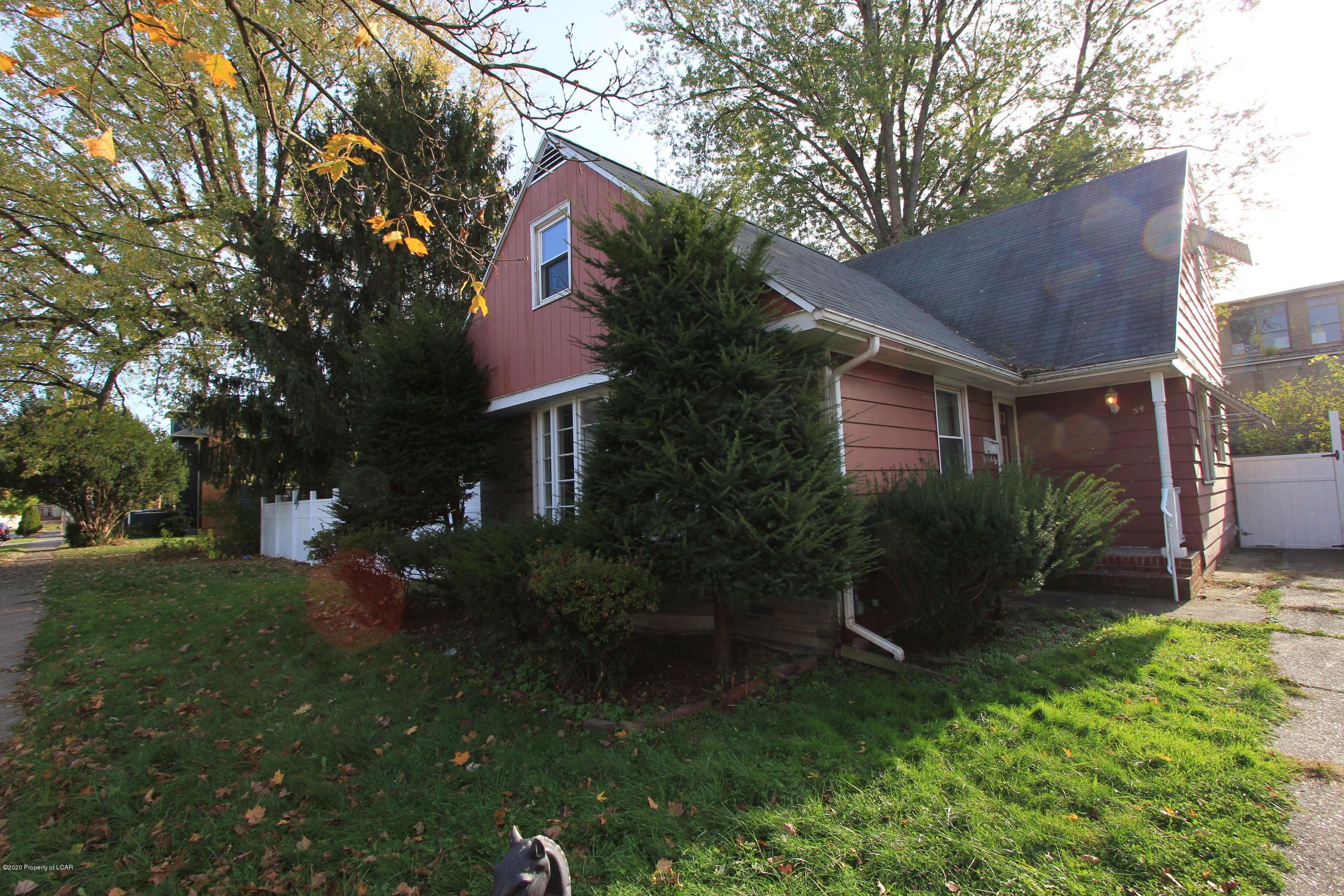 54 Corlear Street, Wilkes-Barre