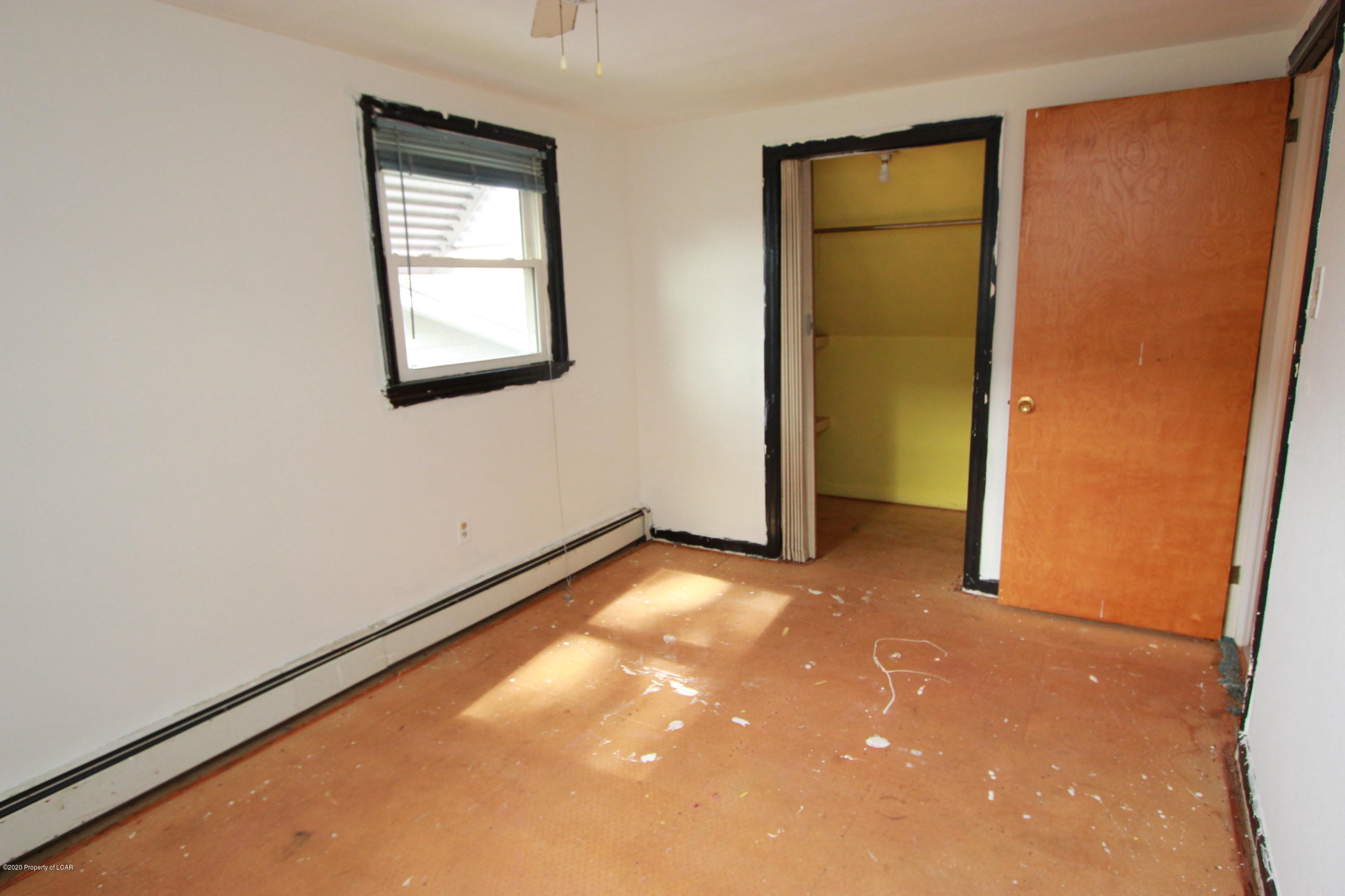 54 Corlear Street, Wilkes-Barre