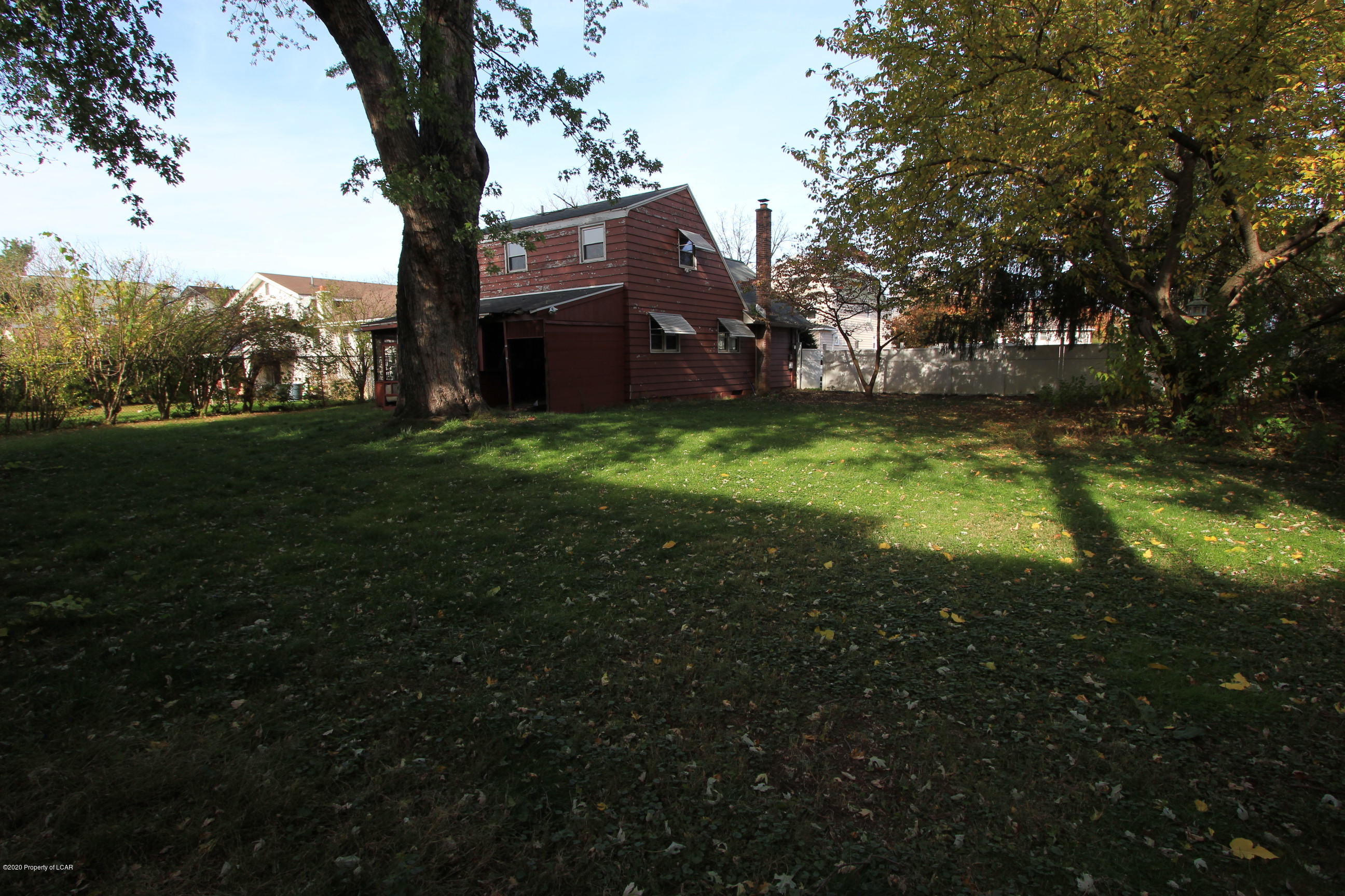 54 Corlear Street, Wilkes-Barre