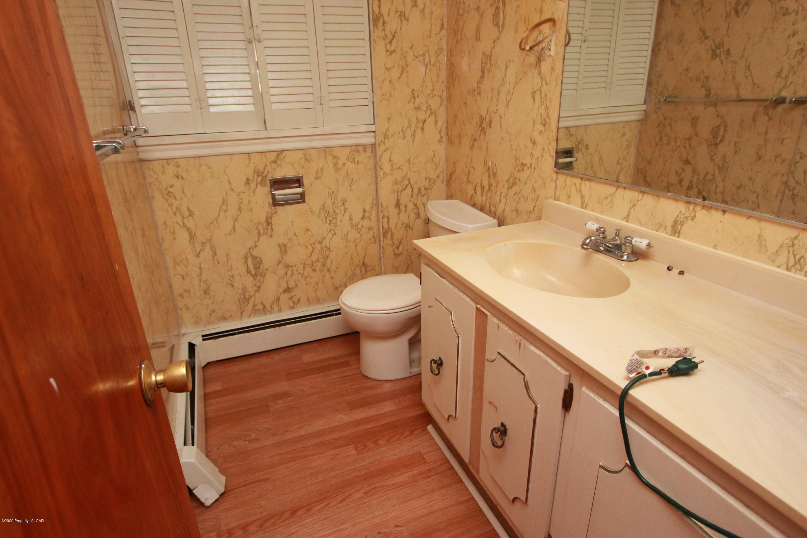 54 Corlear Street, Wilkes-Barre