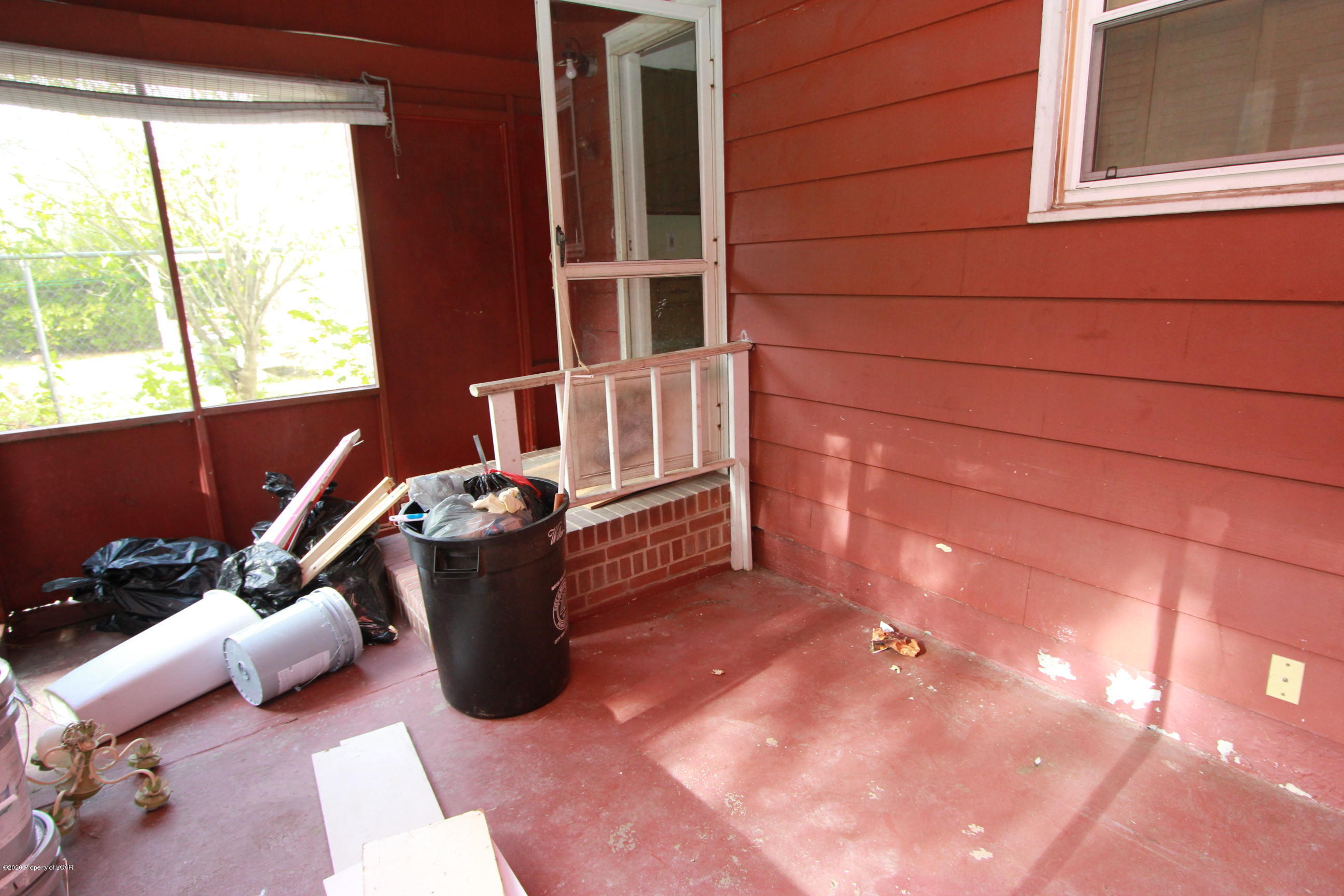 54 Corlear Street, Wilkes-Barre