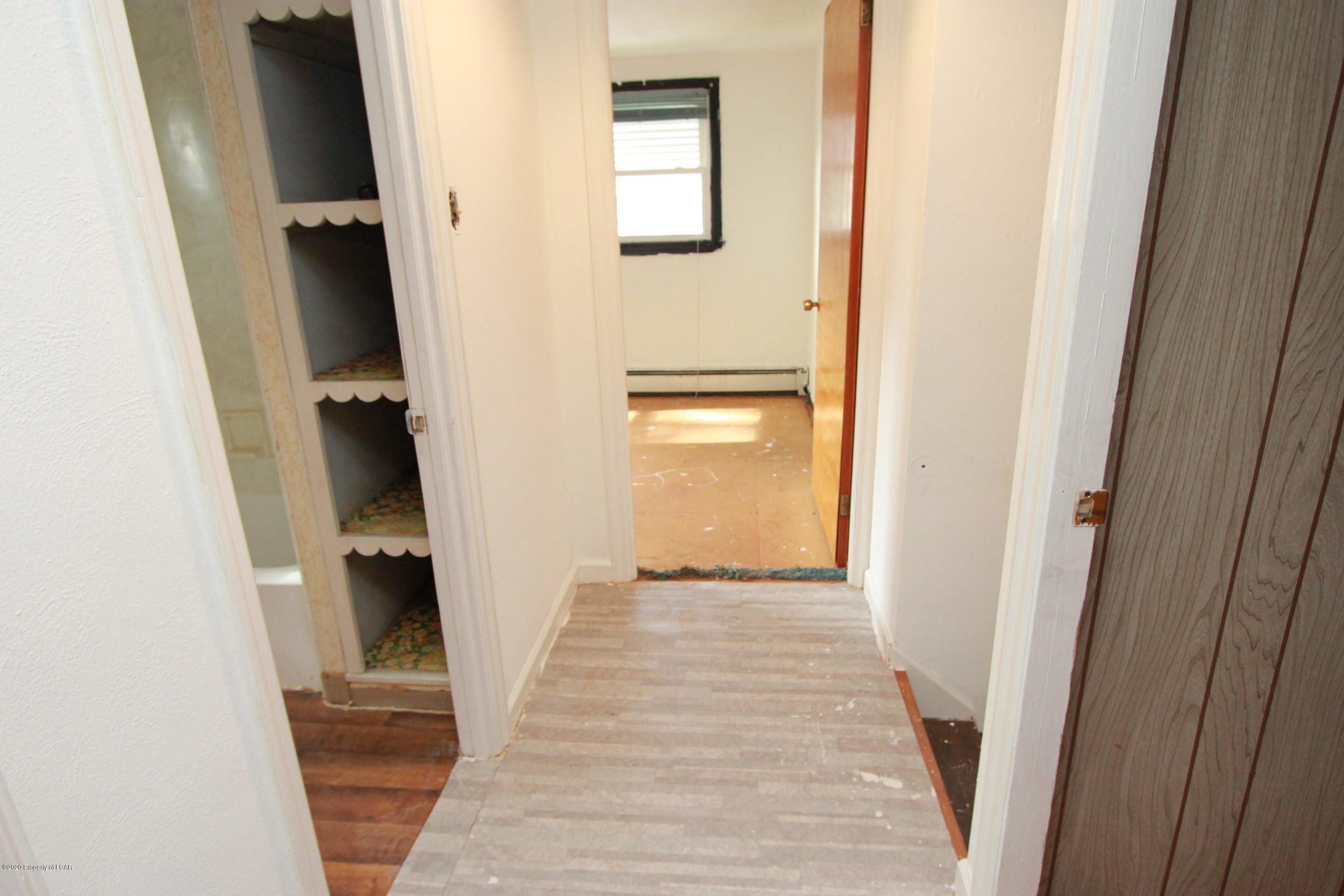 54 Corlear Street, Wilkes-Barre