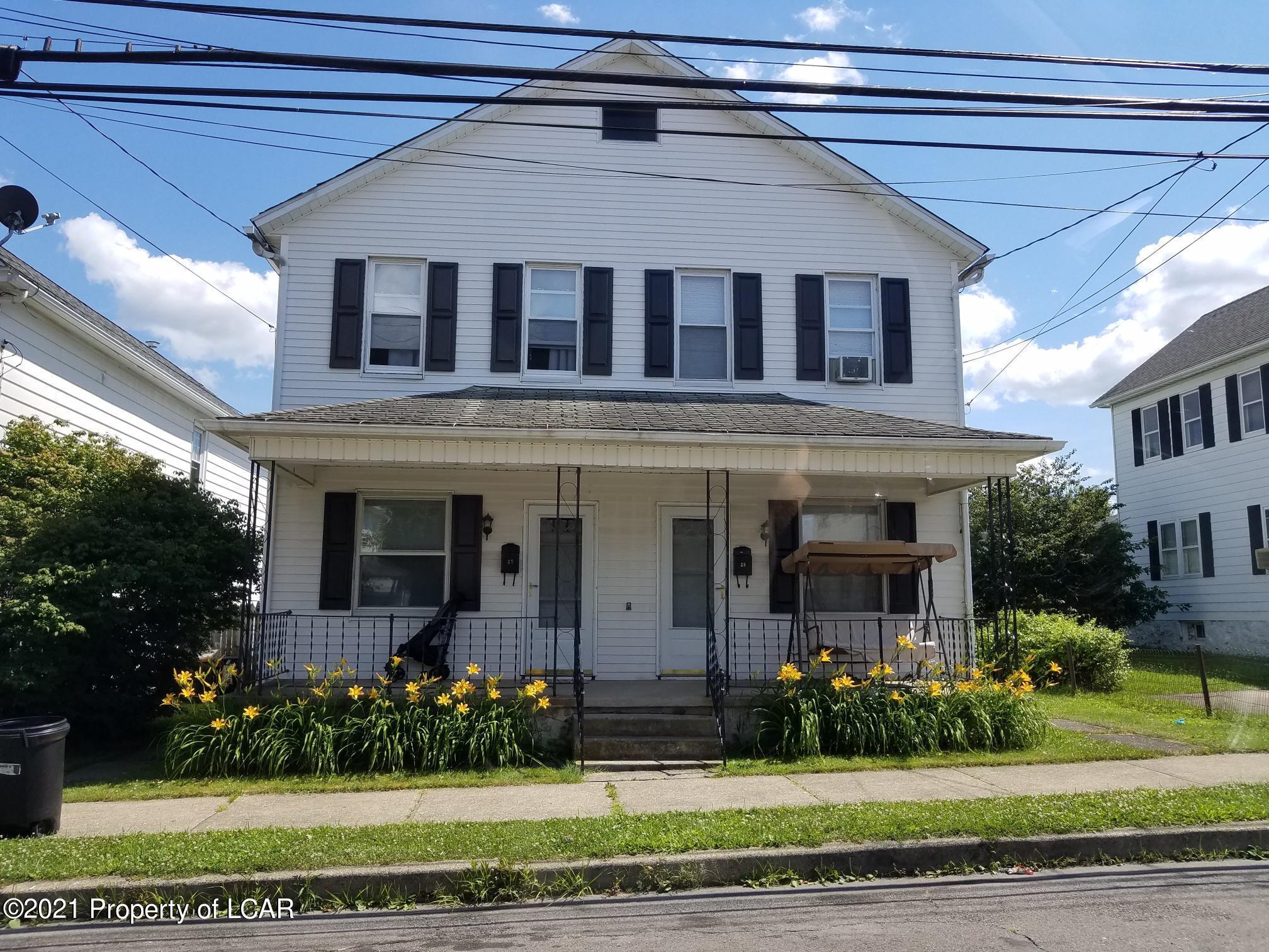 27-29 W Washington Street