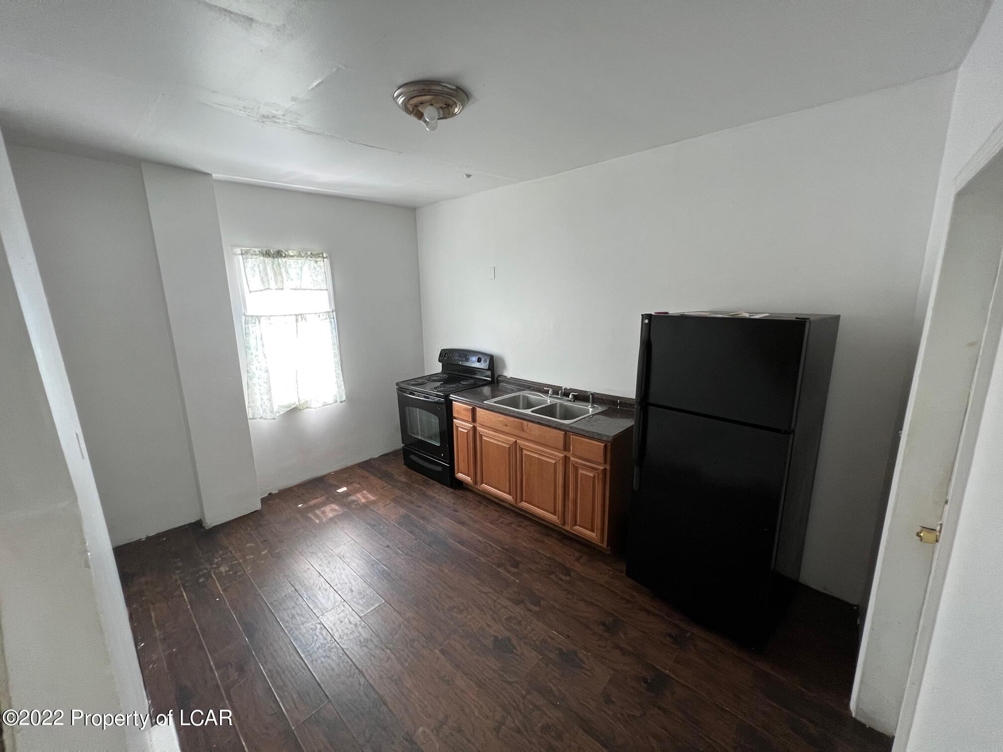 9 Cork Lane, Wilkes-Barre
