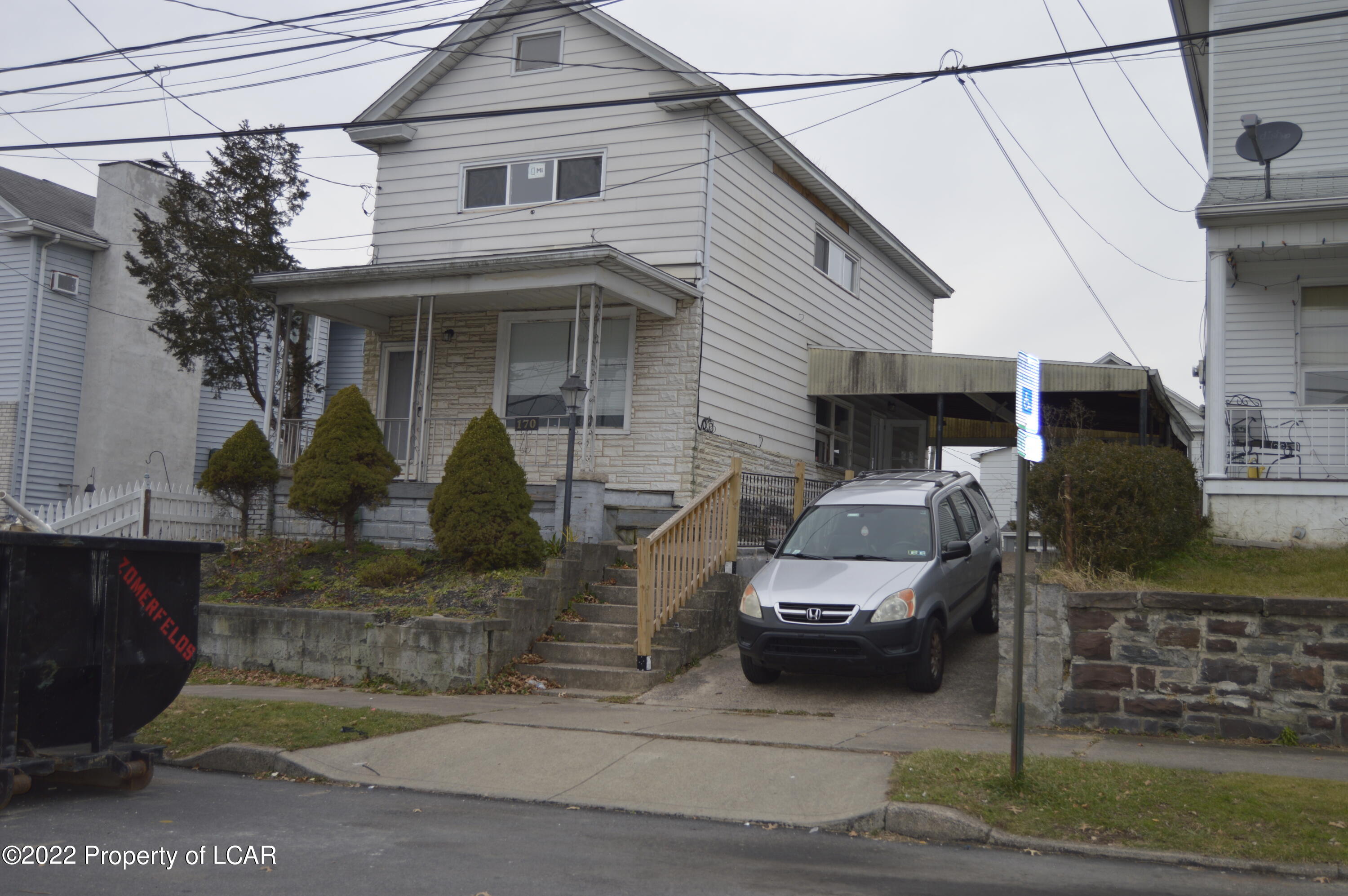 170 W Green Street