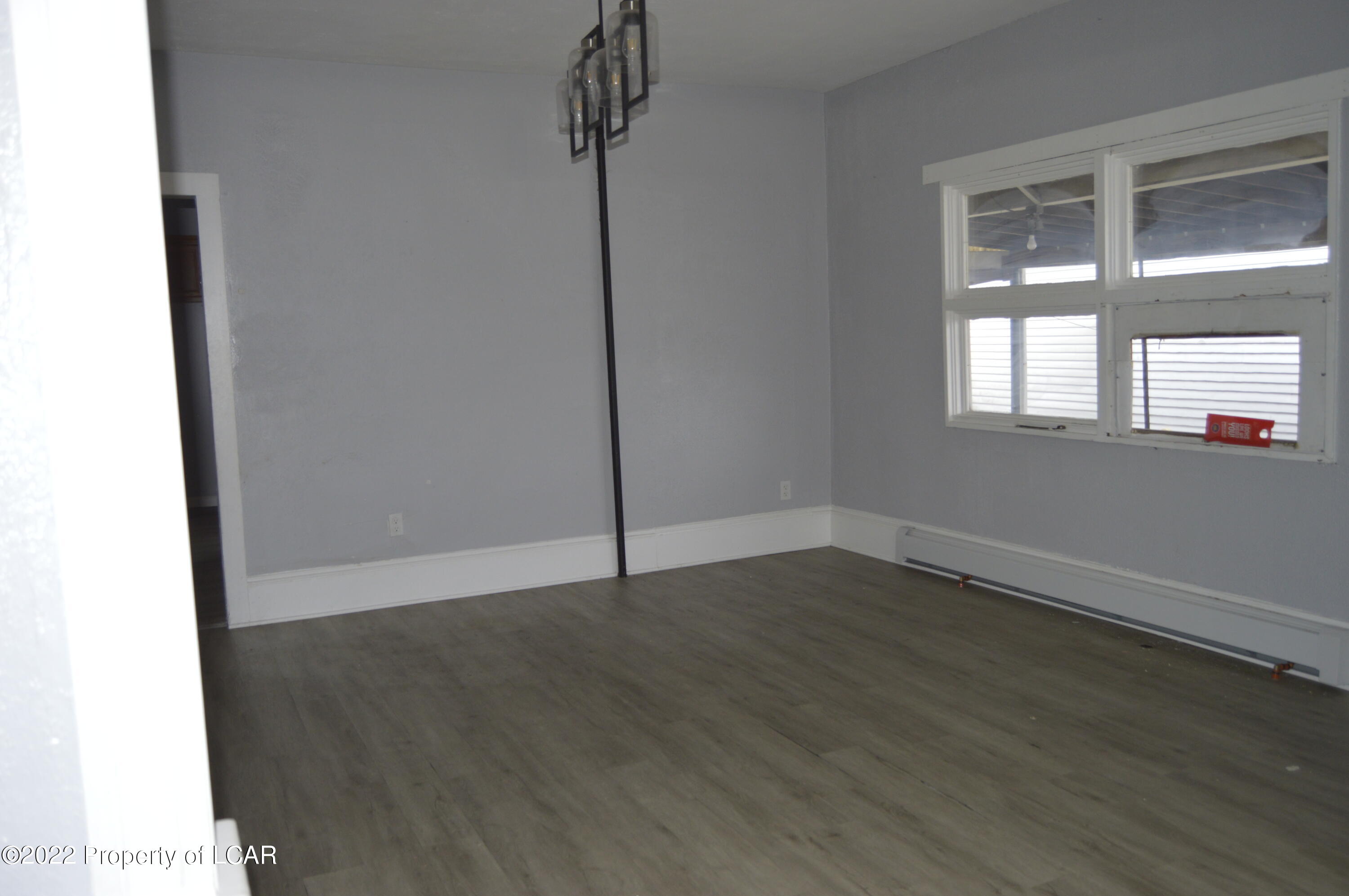 170 W Green Street