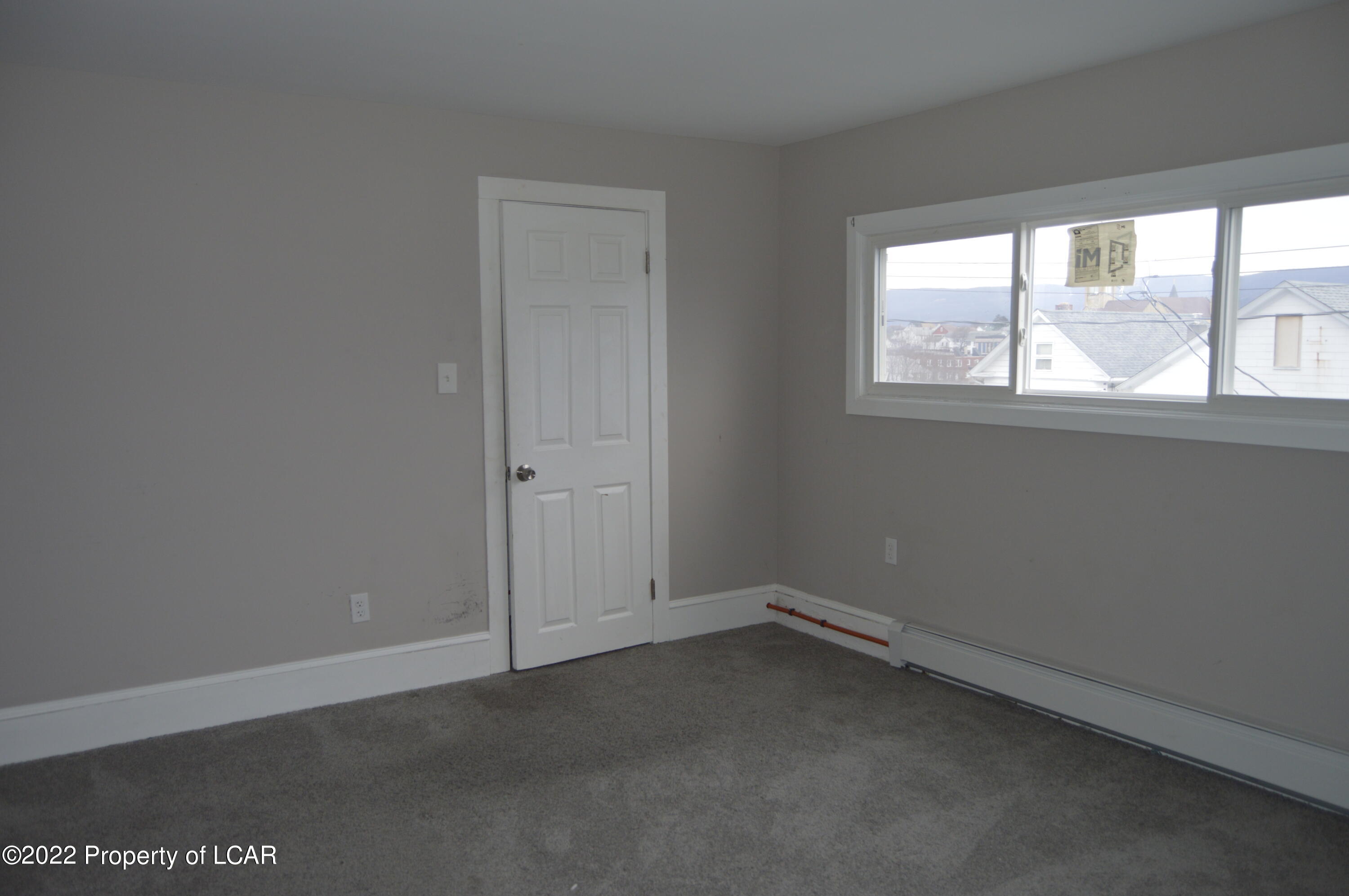 170 W Green Street
