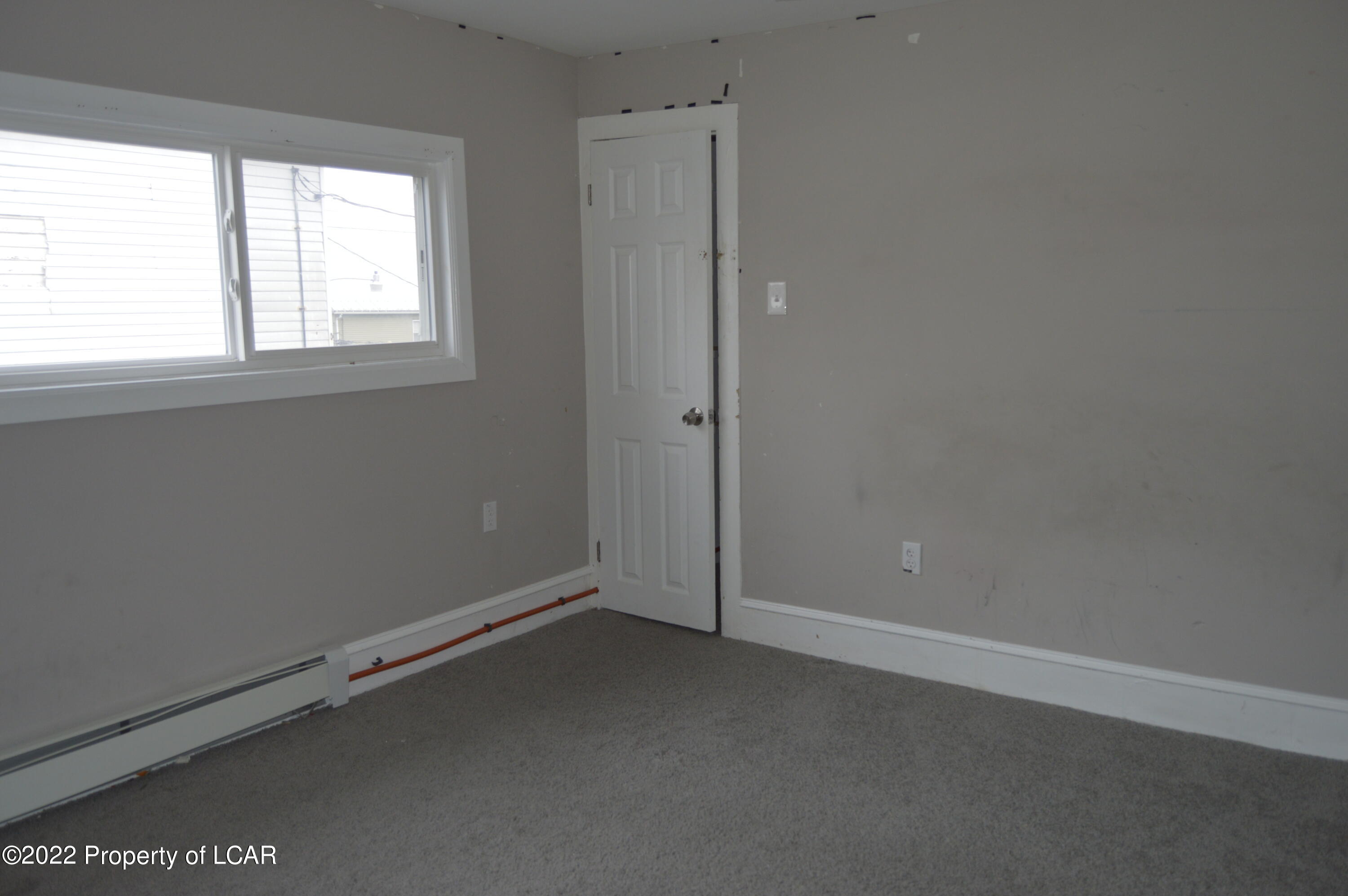 170 W Green Street