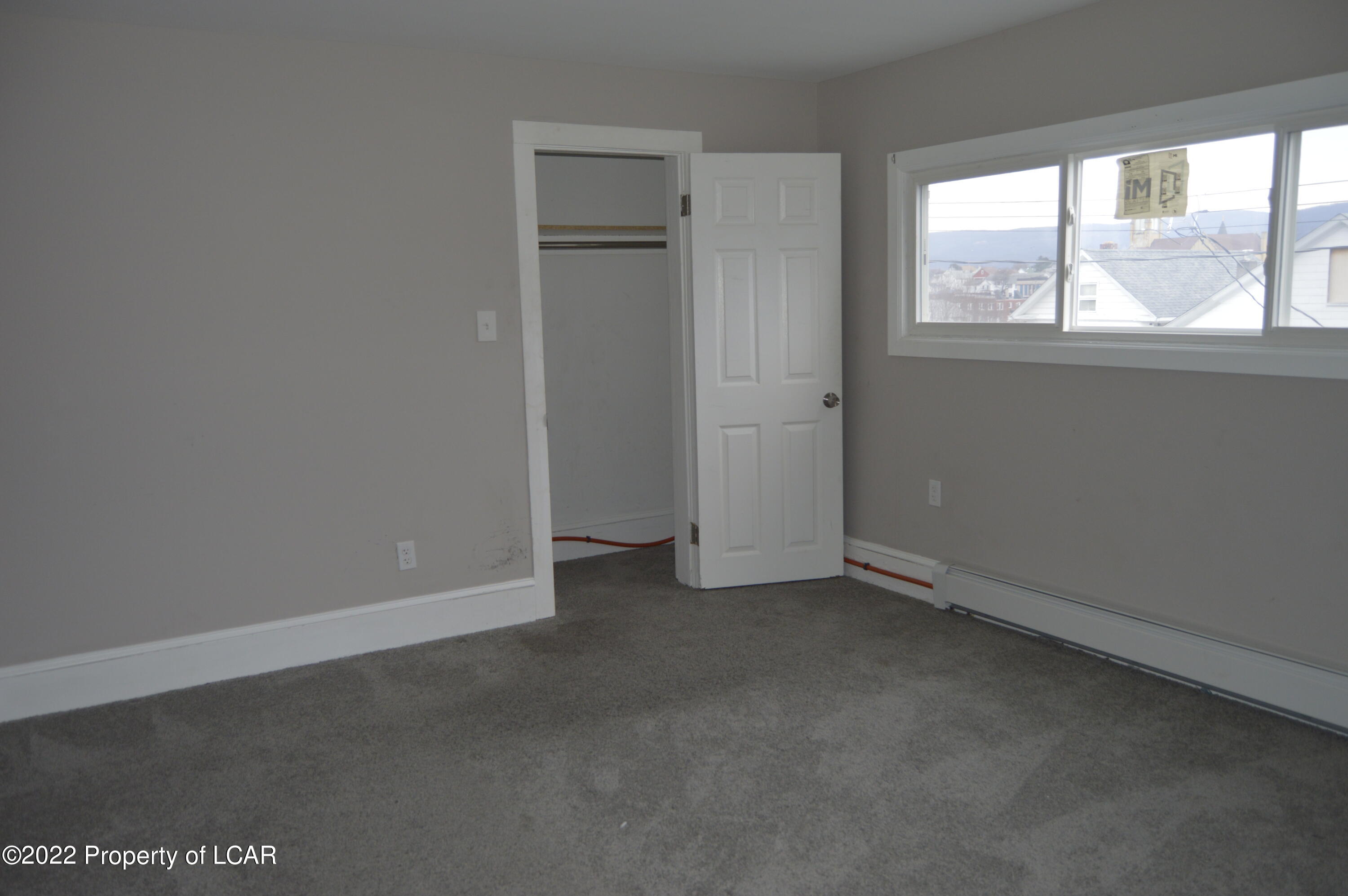 170 W Green Street