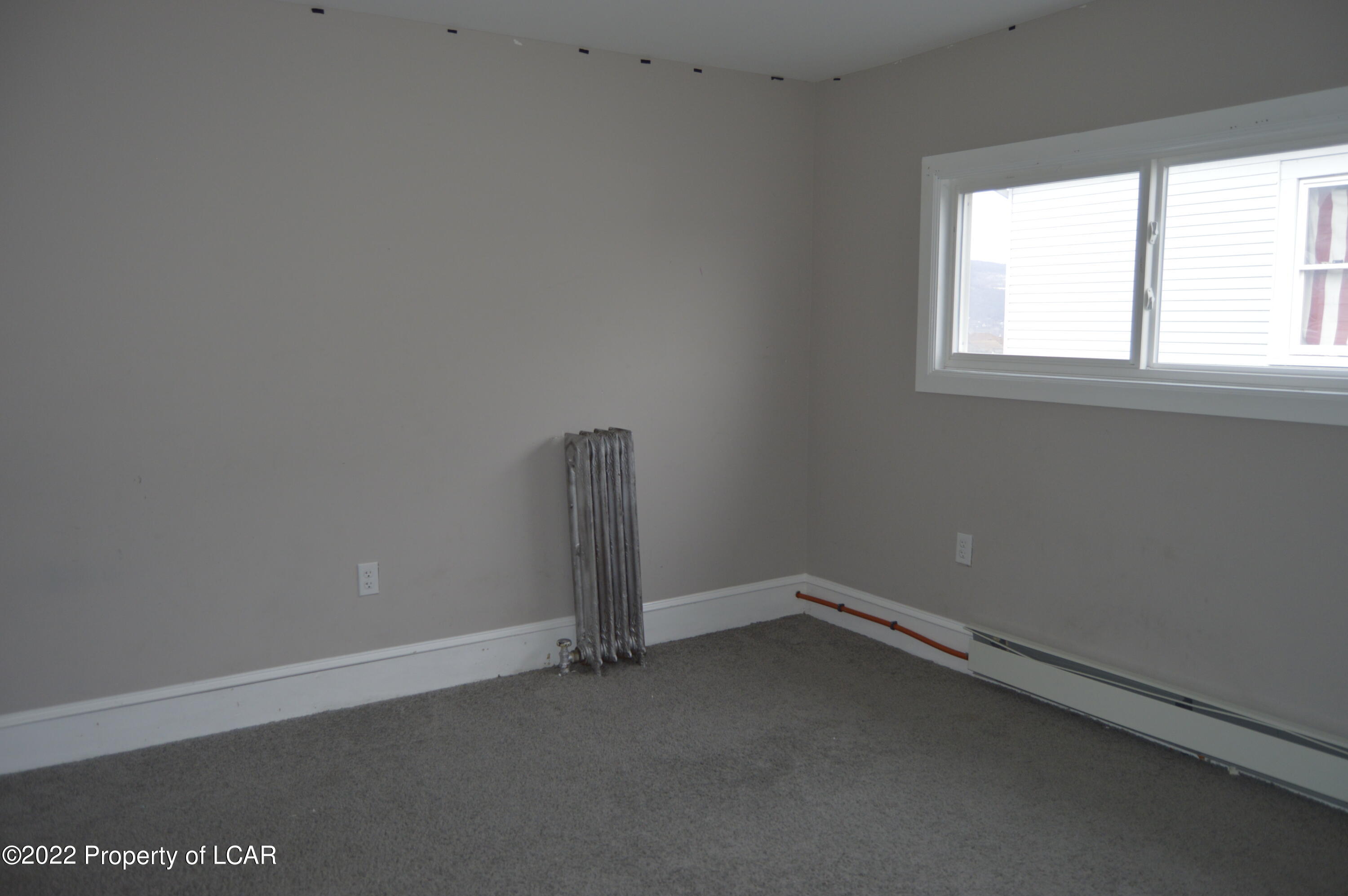 170 W Green Street