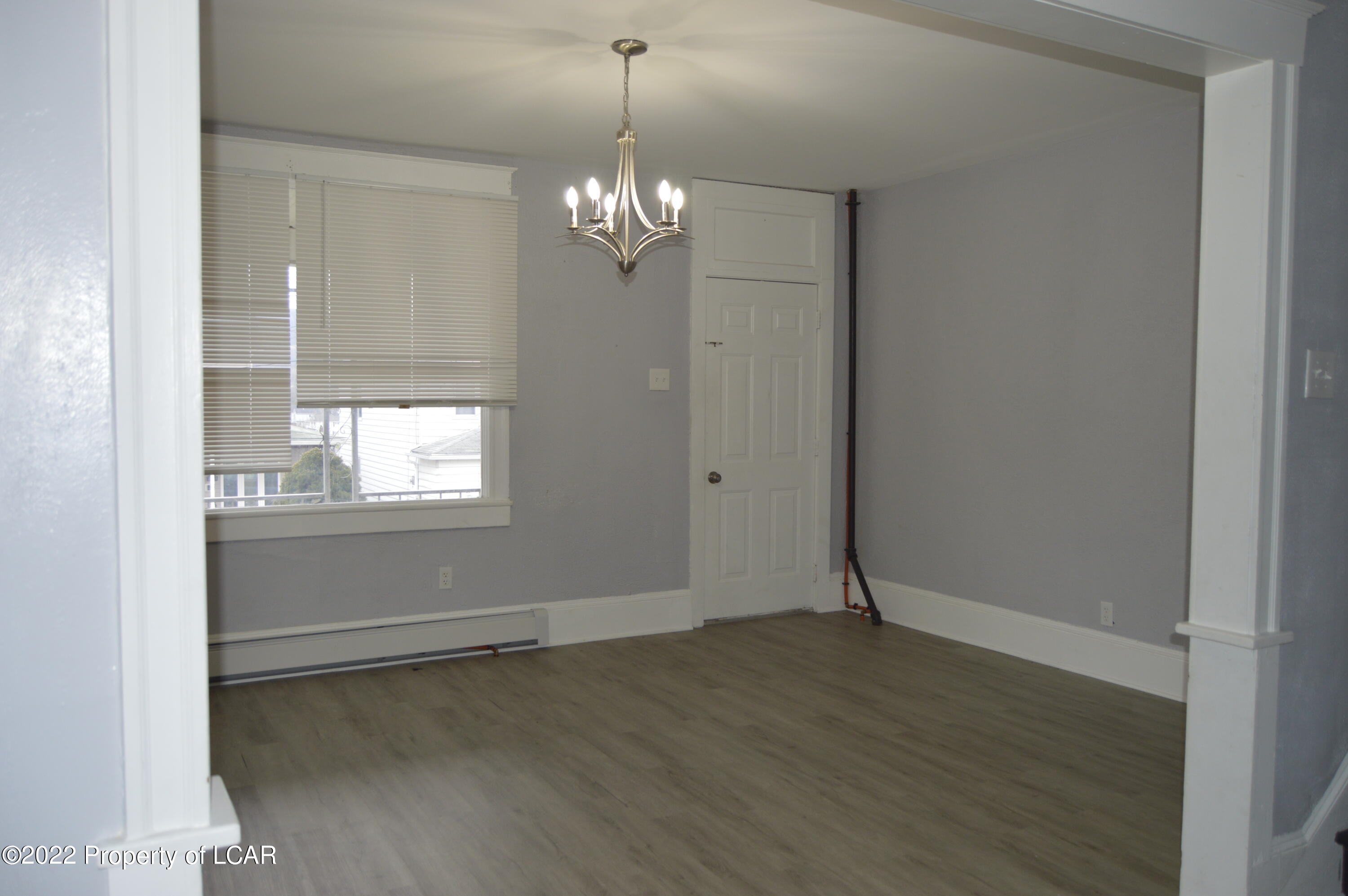 170 W Green Street