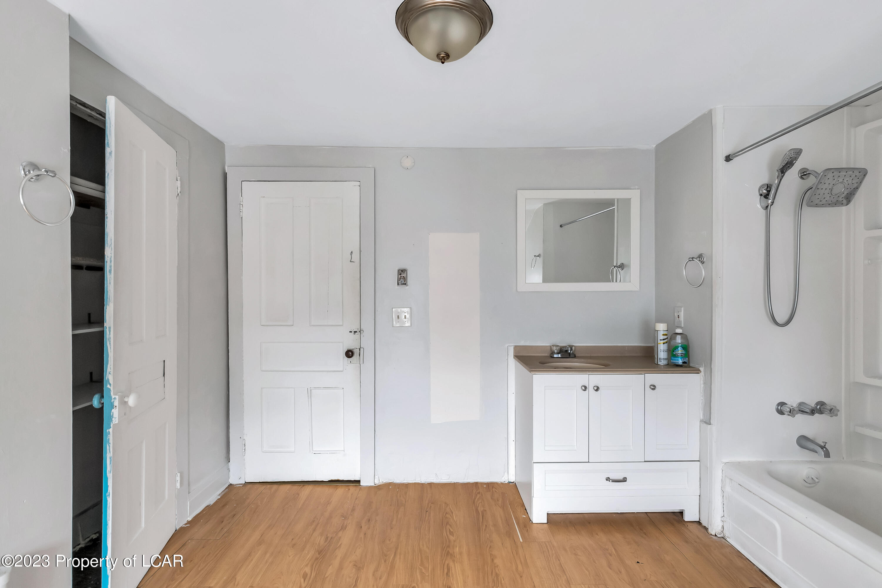 15 1/2 WALL ST 3, Wilkes-Barre Unit: 3