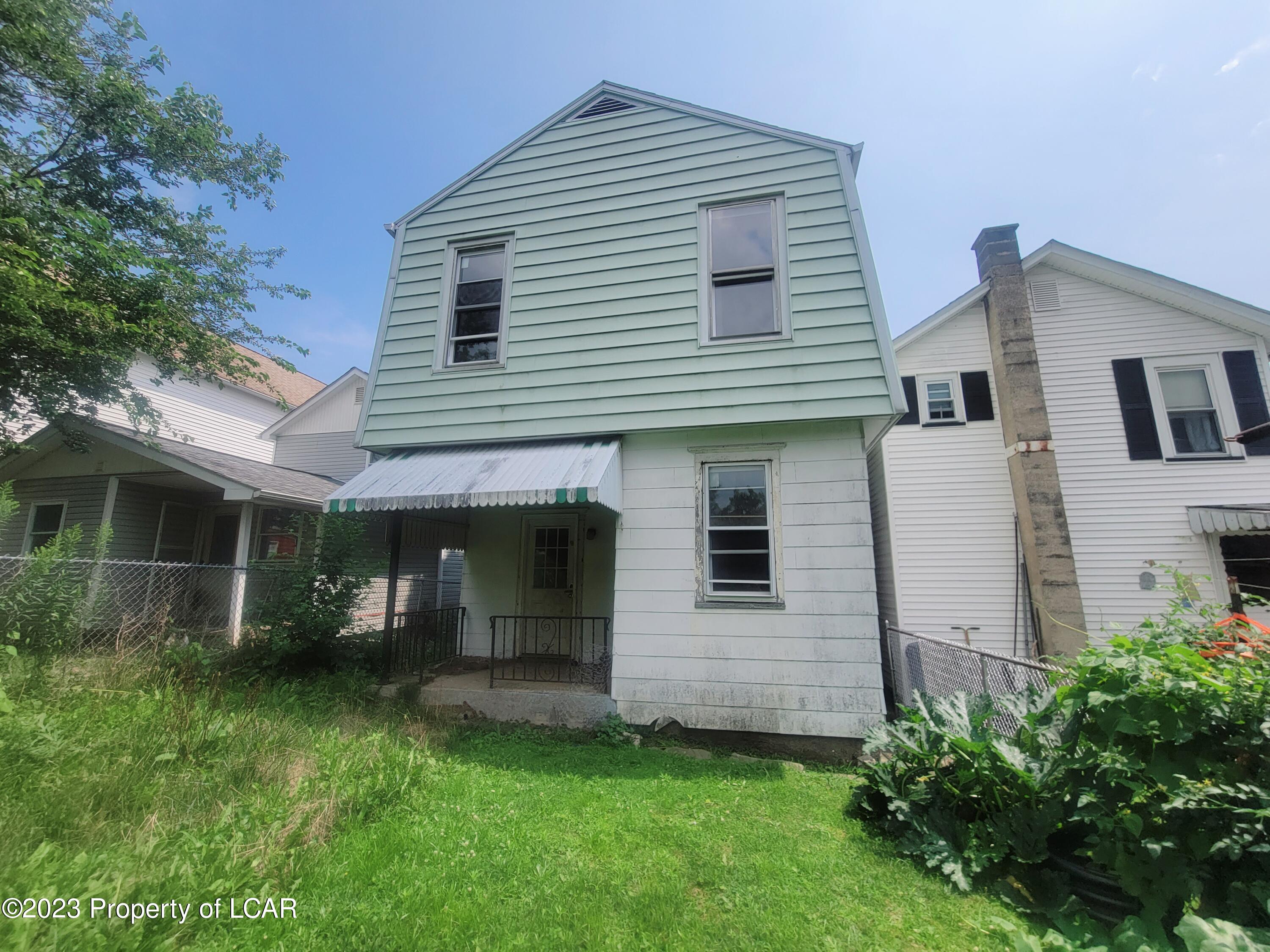 319 Shonk Street