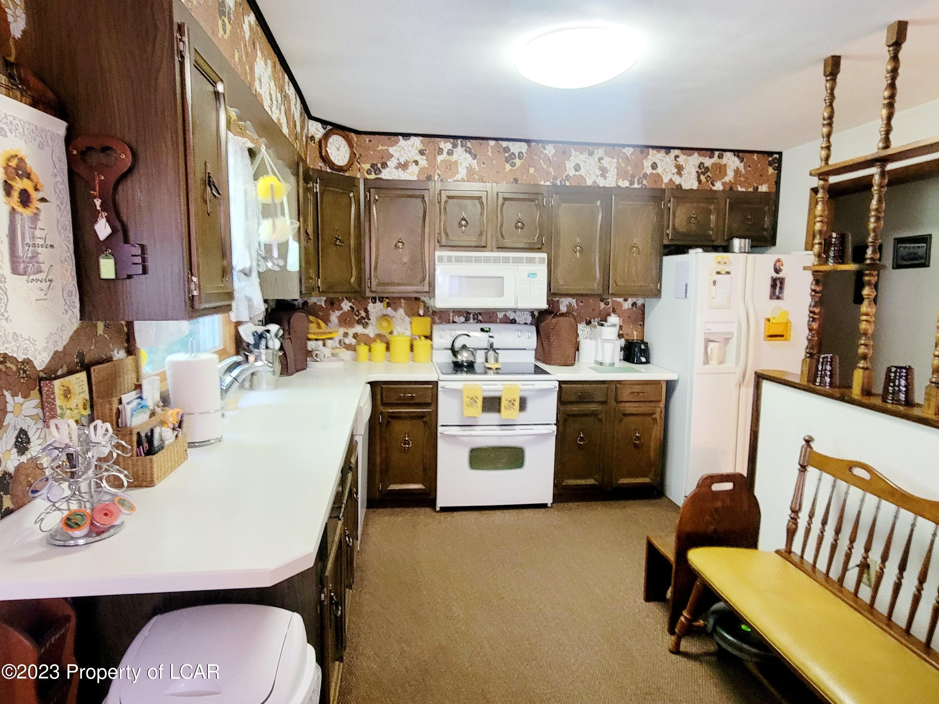 190 Old Tavern Road