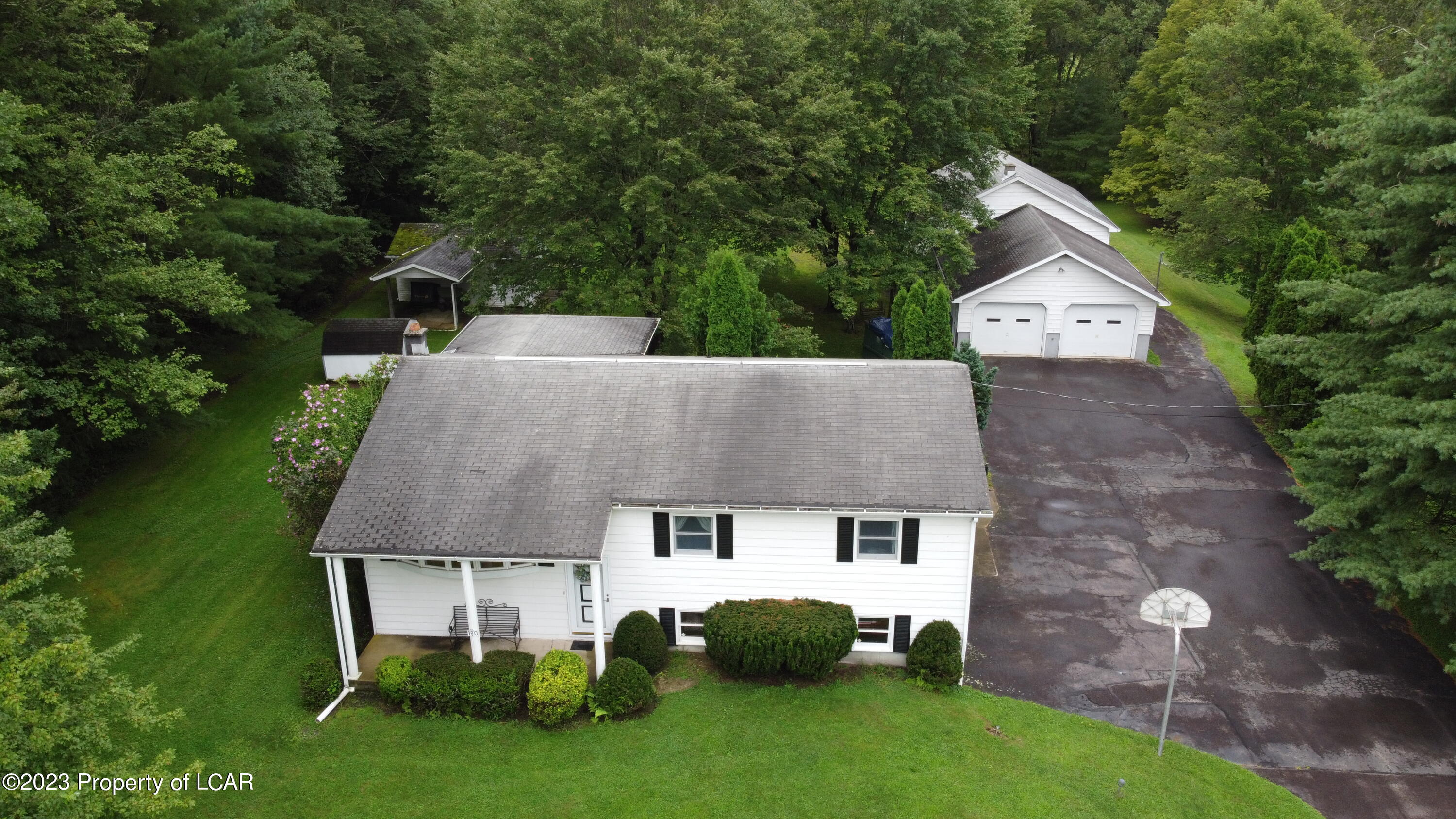 190 Old Tavern Road