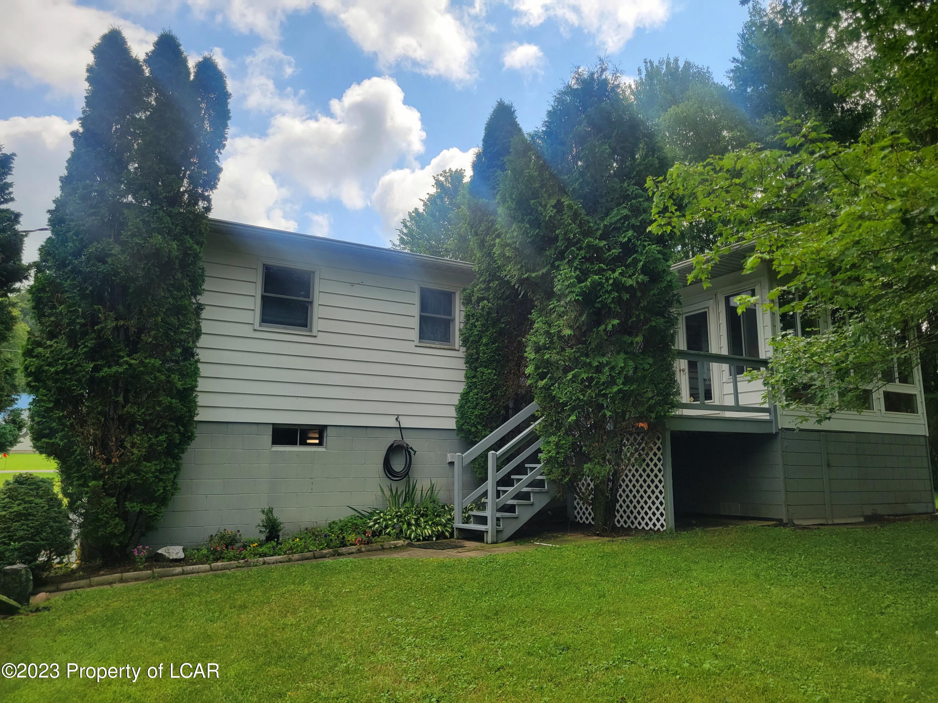 190 Old Tavern Road