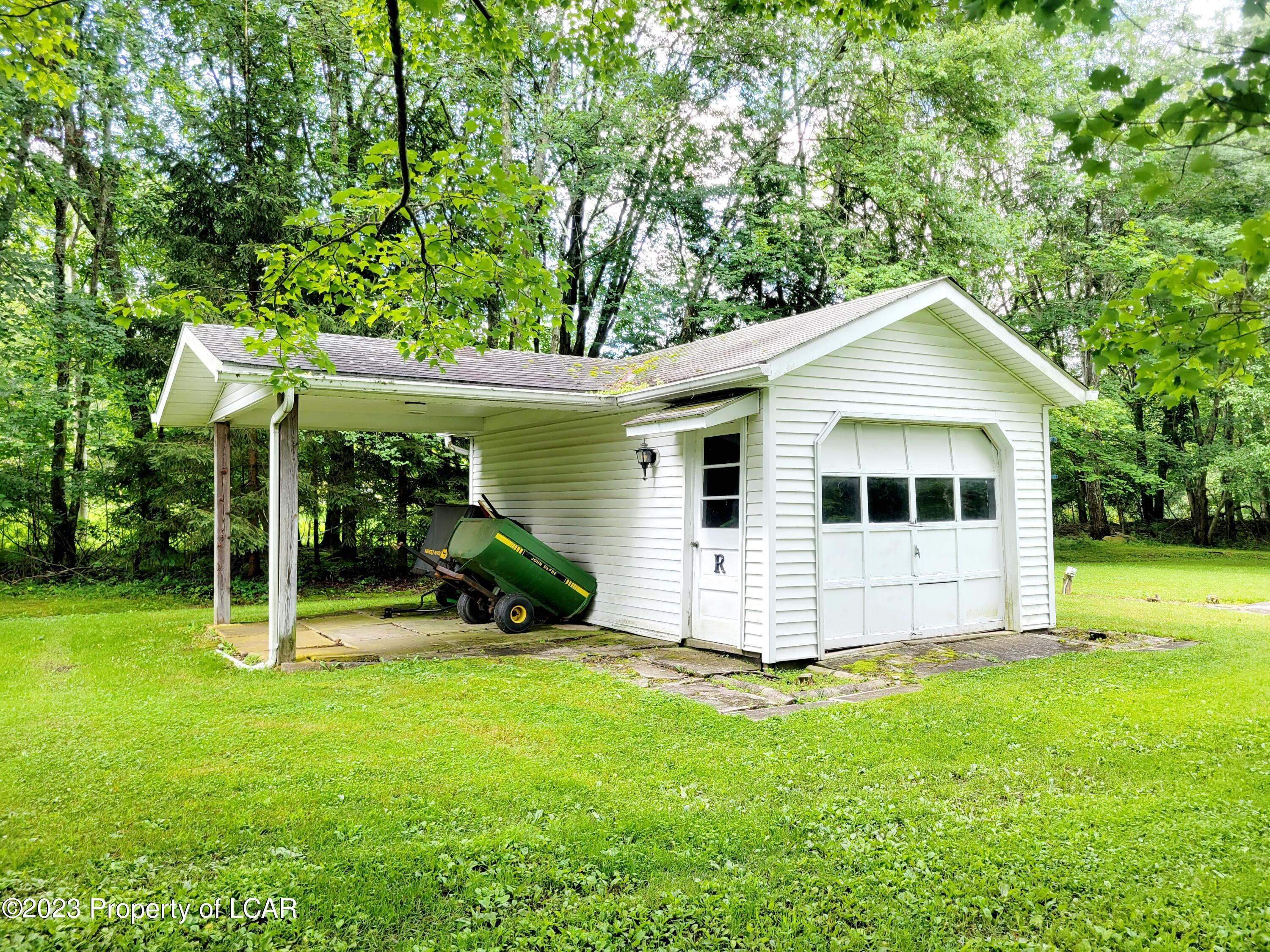 190 Old Tavern Road