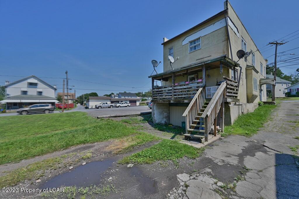 625 Main Street