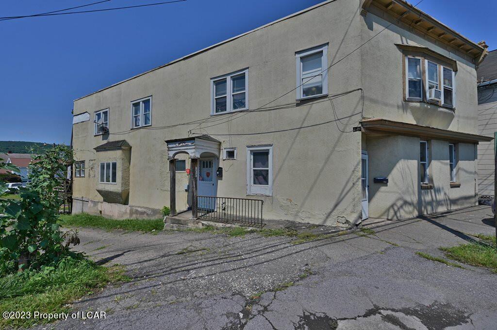 625 Main Street