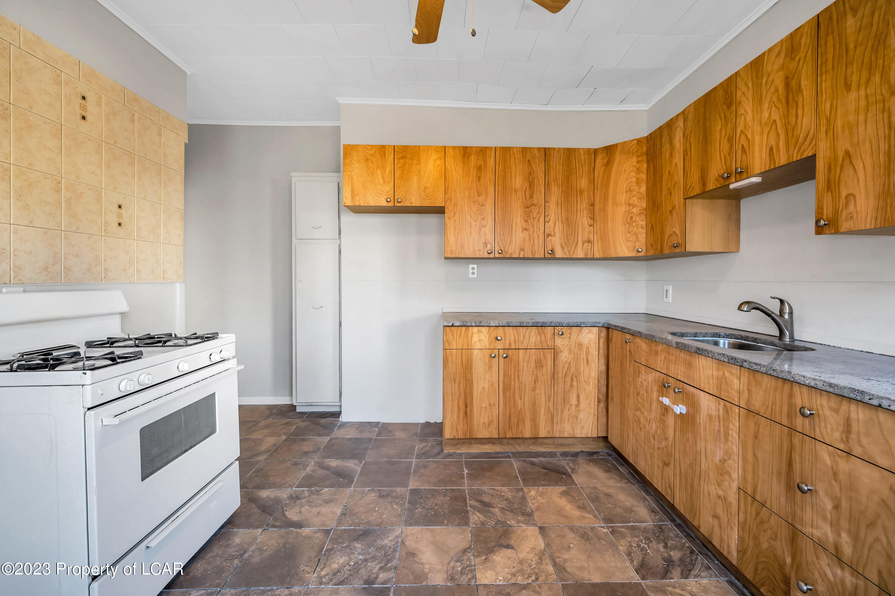 41 Cedar Street, Wilkes-Barre
