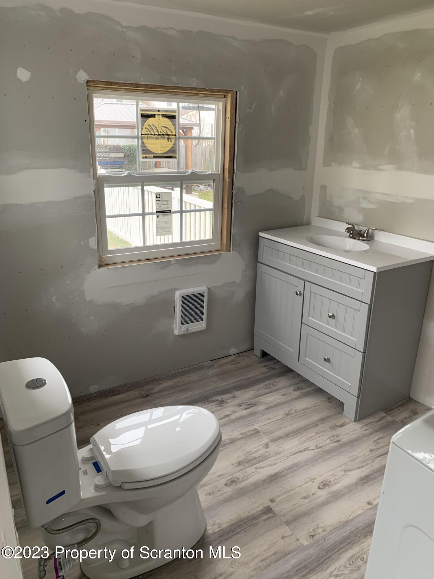 330 Ferdinand Street