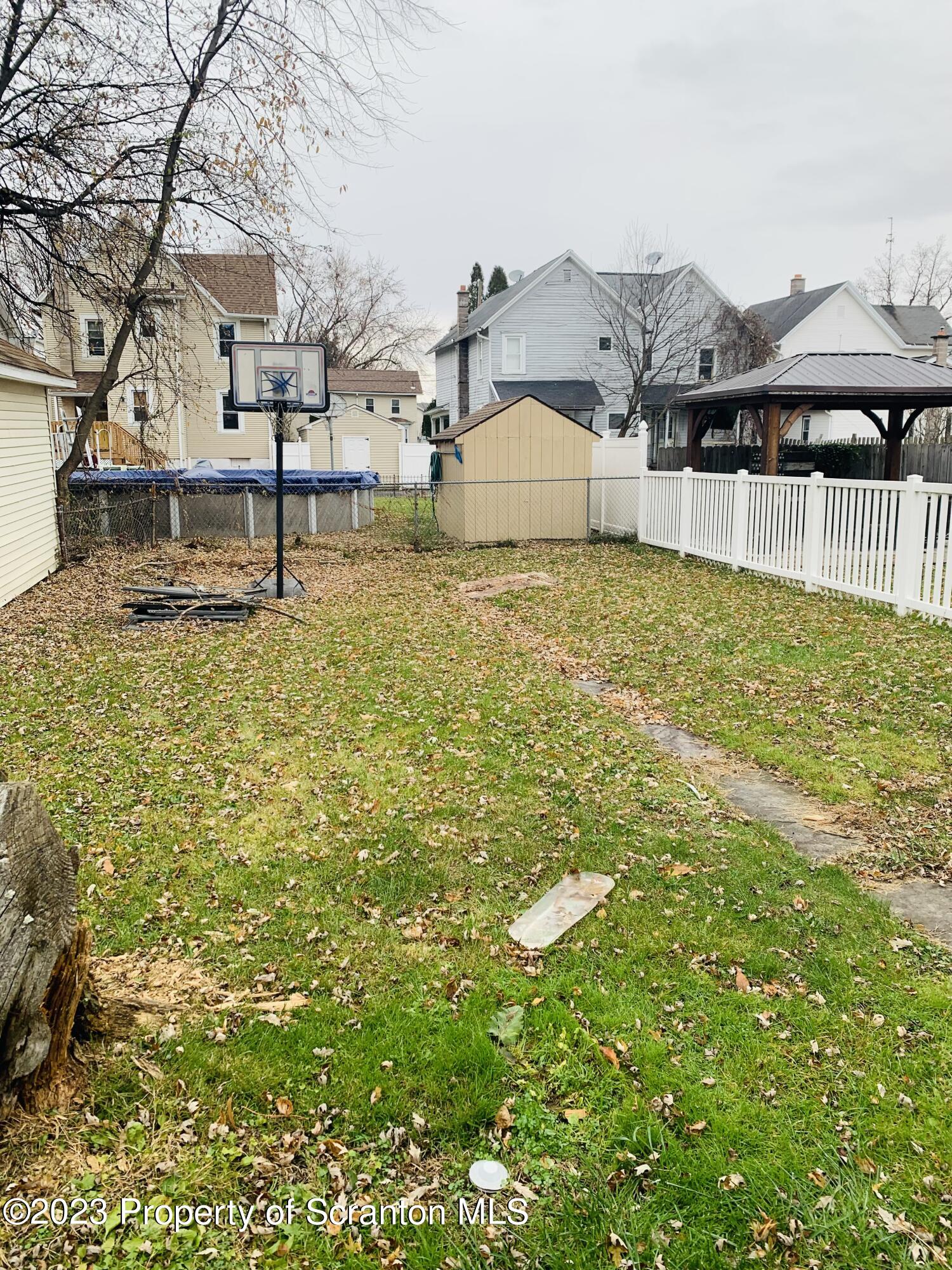 330 Ferdinand Street