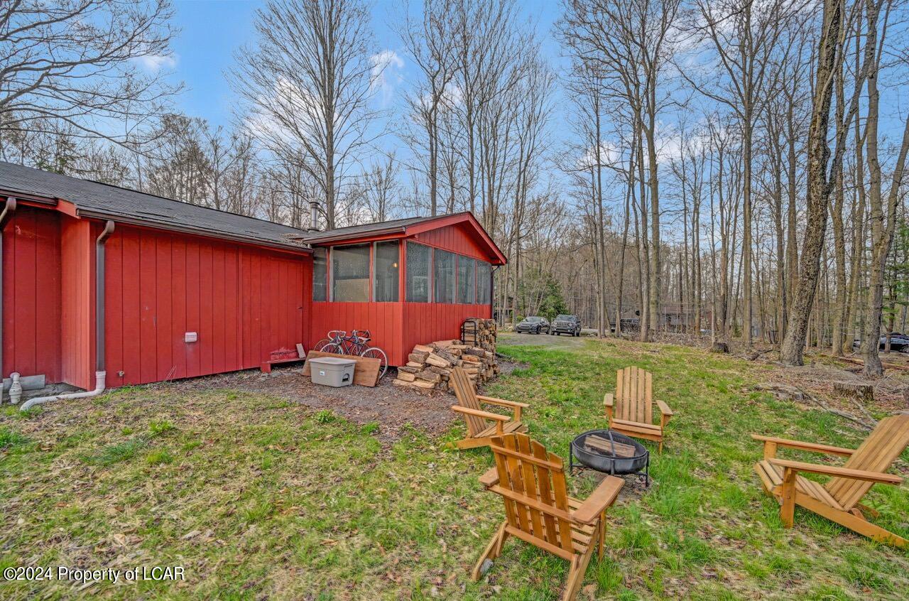 165 Greenview Ct