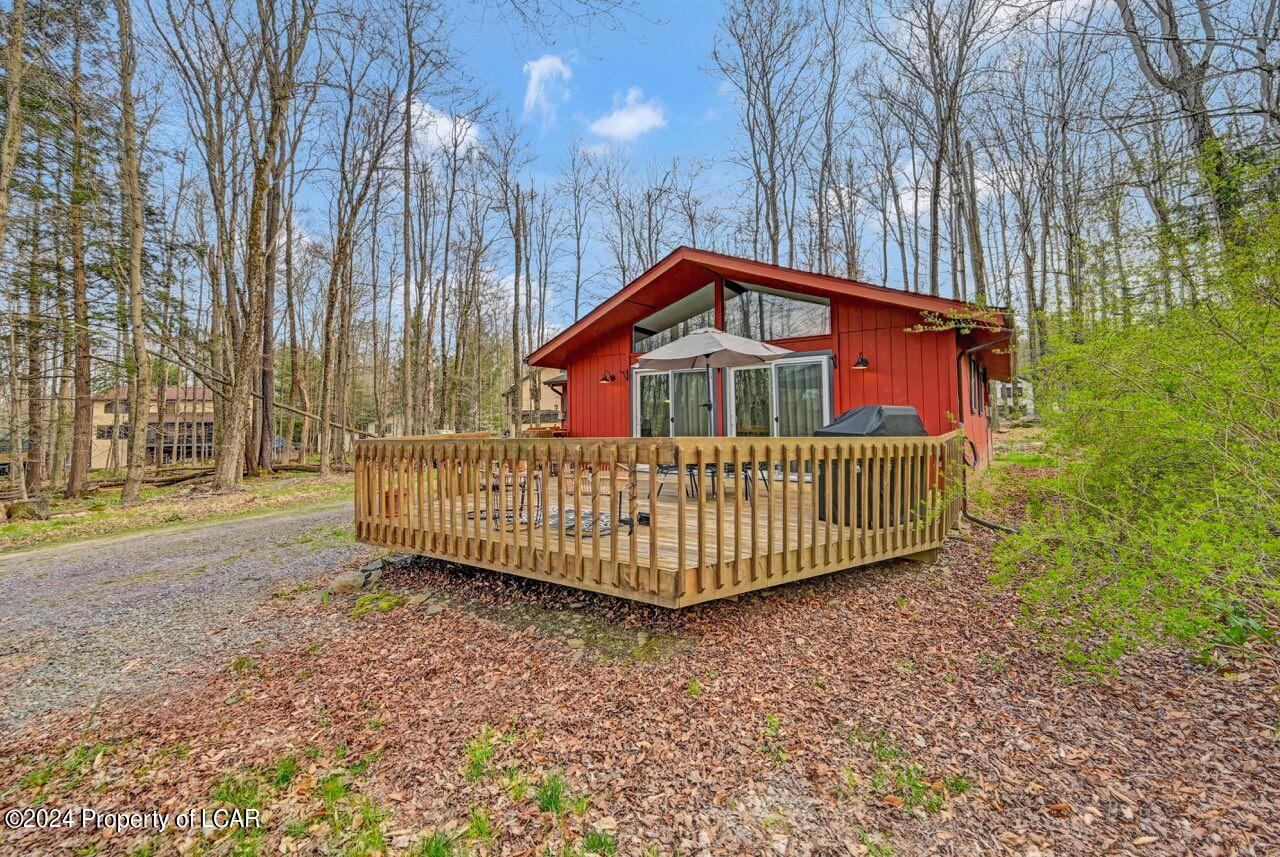 165 Greenview Ct