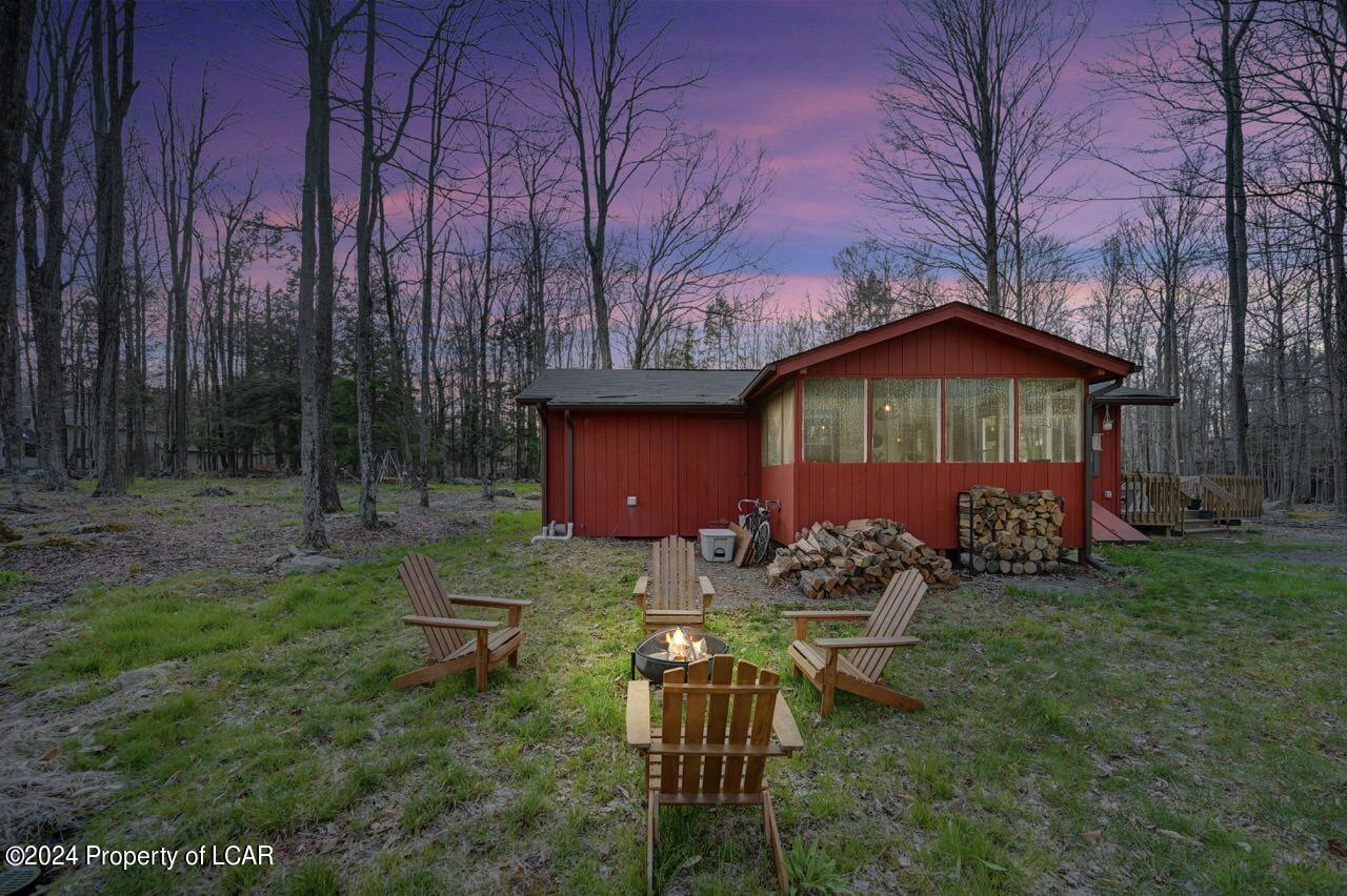 165 Greenview Ct