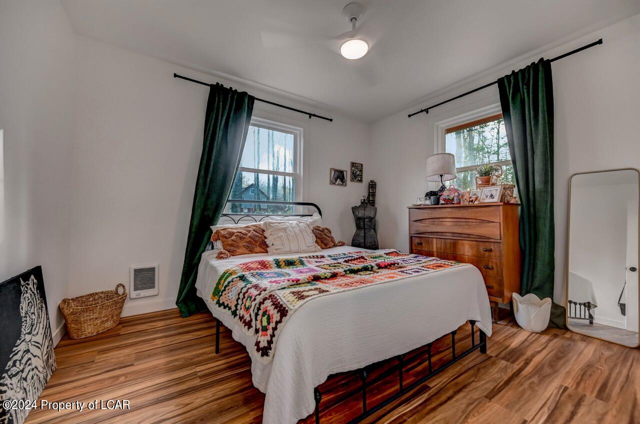 165 Greenview Ct