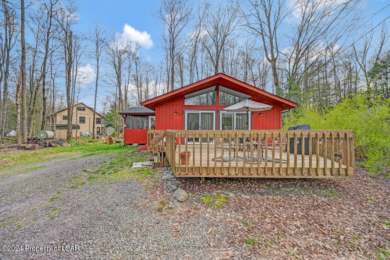 165 Greenview Ct