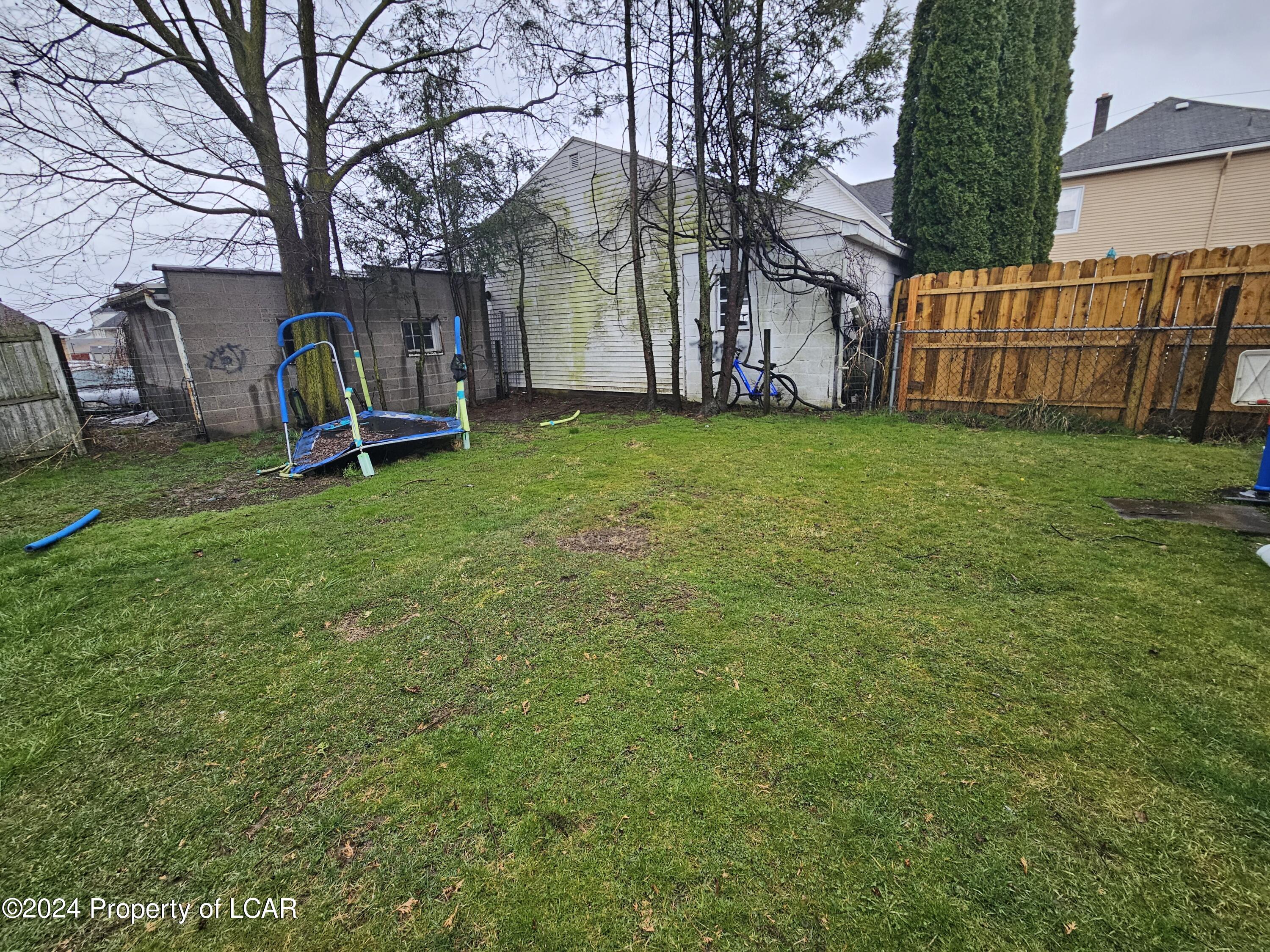 8 Garber Street