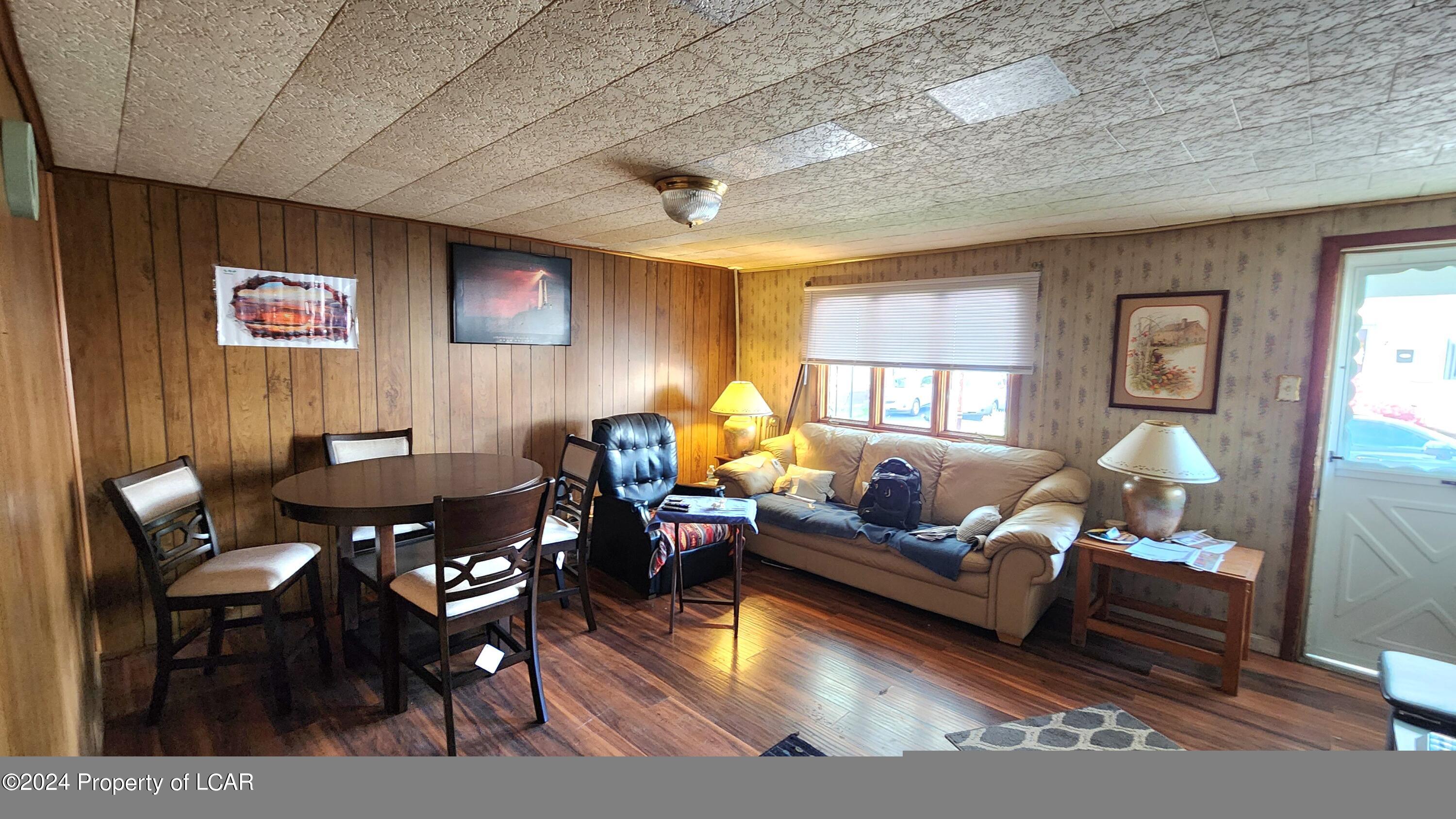 8 Spring Street, Wilkes-Barre