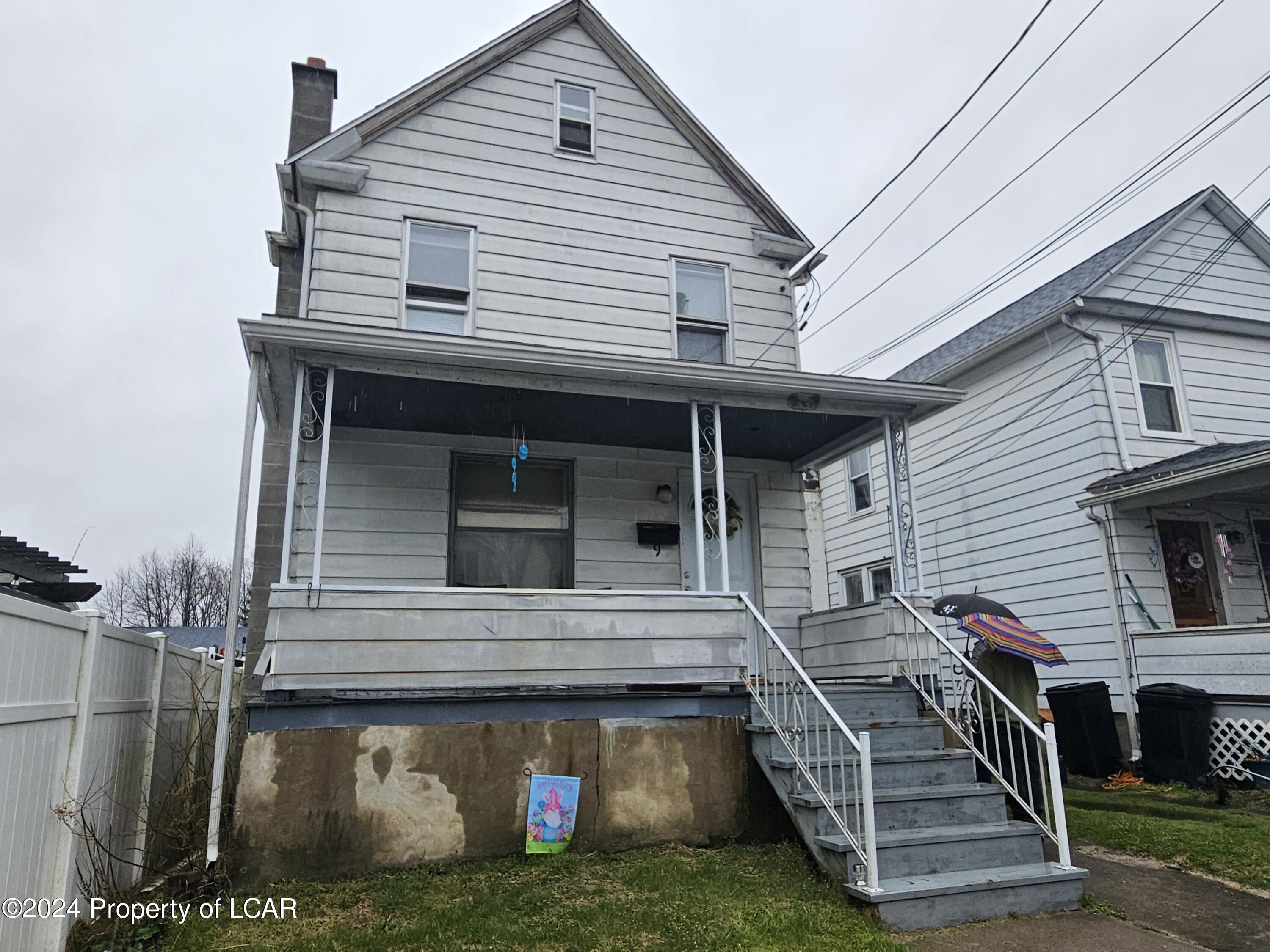 9 Frederick Street