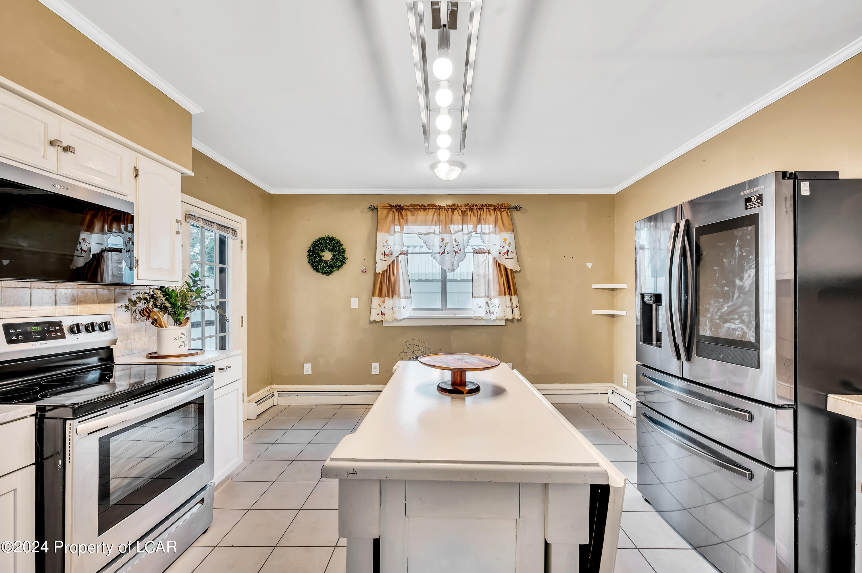 93 Custer Street, Wilkes-Barre