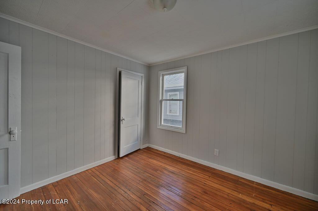 44 Oak Street, Wilkes-Barre